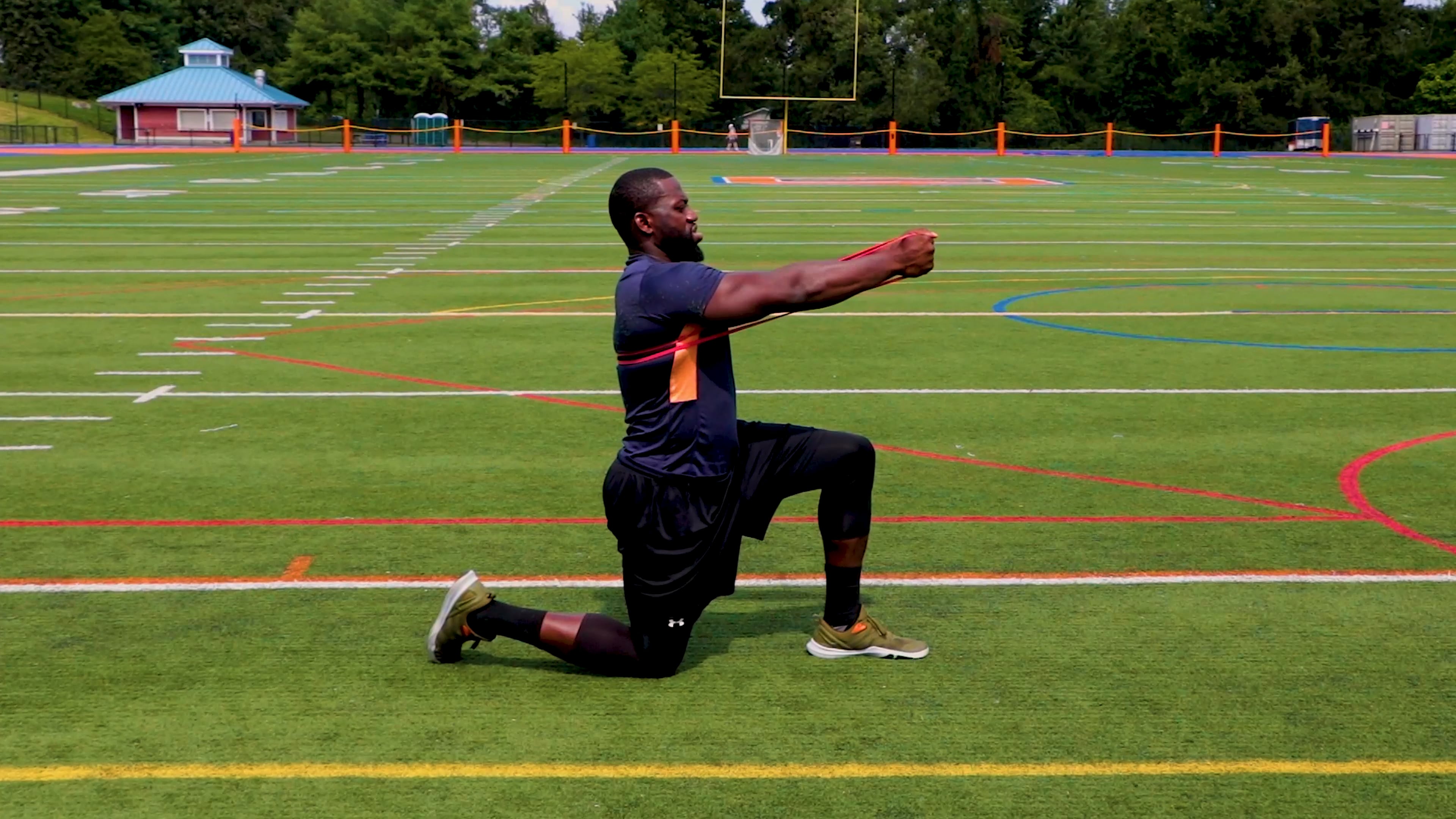 Half Kneeling Chest Fly