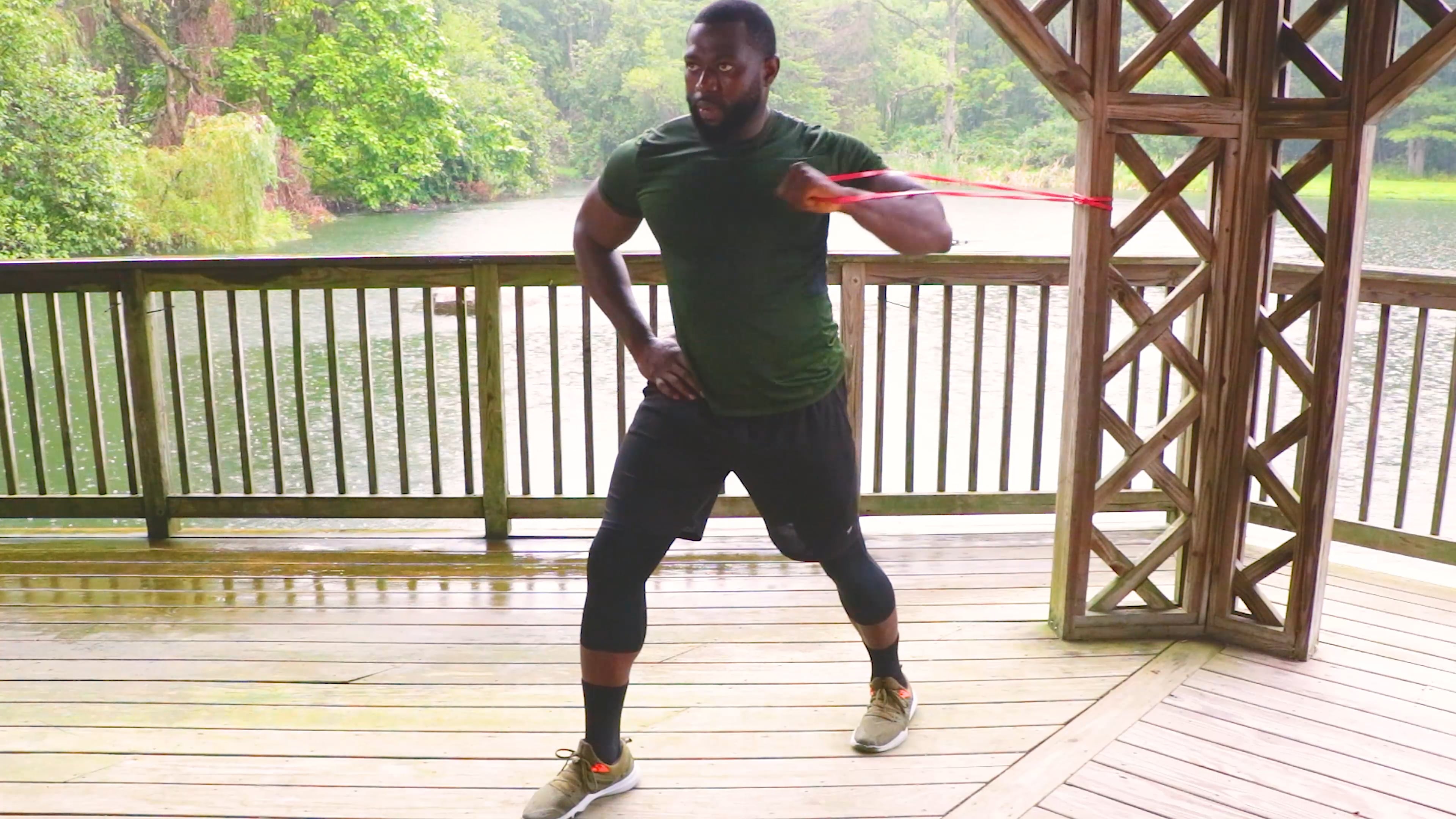 Split Stance Single Arm Chest Press