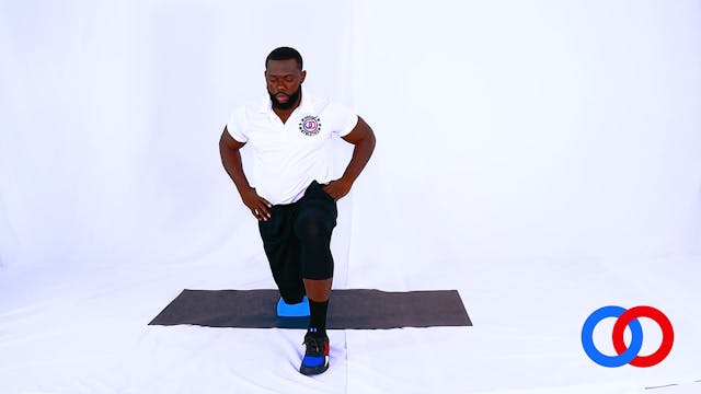 Half Kneeling Hip Flexor Stretch Right