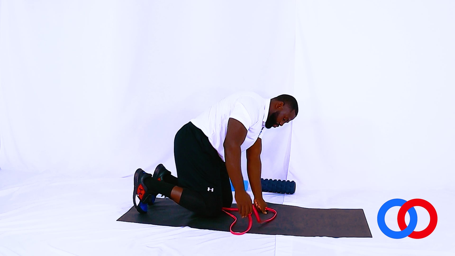 Assisted Bird Dog - 90 degrees leg lift