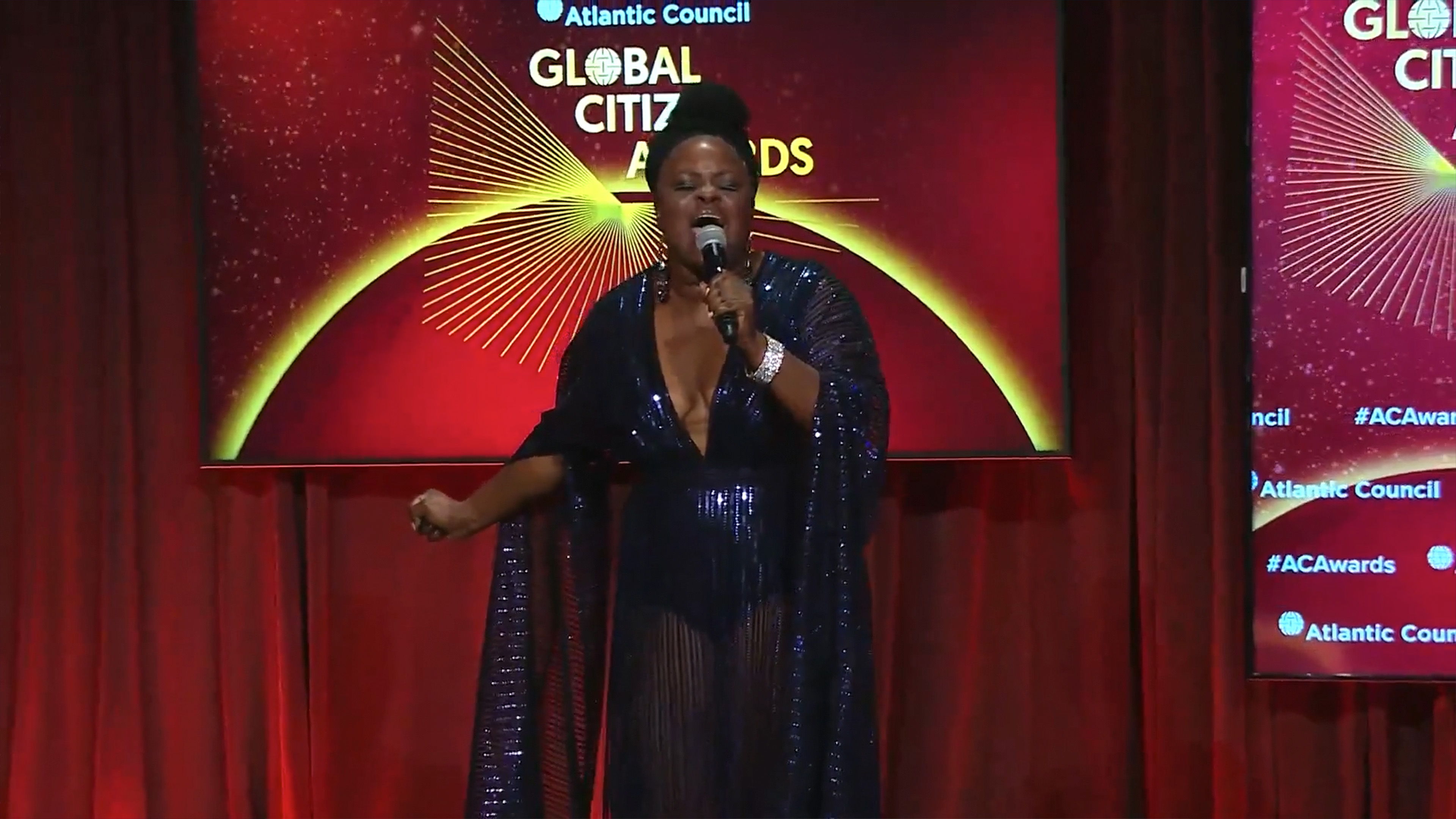 Musical performance by the American Pops Orchestra and Nova Payton