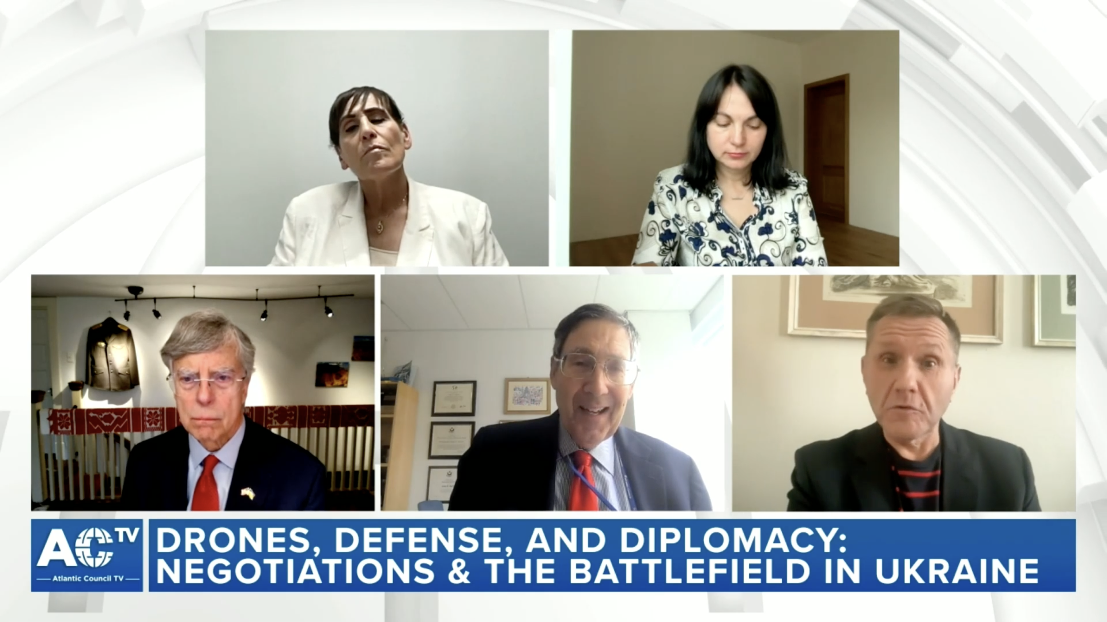 Negotiations and the battlefield in Ukraine