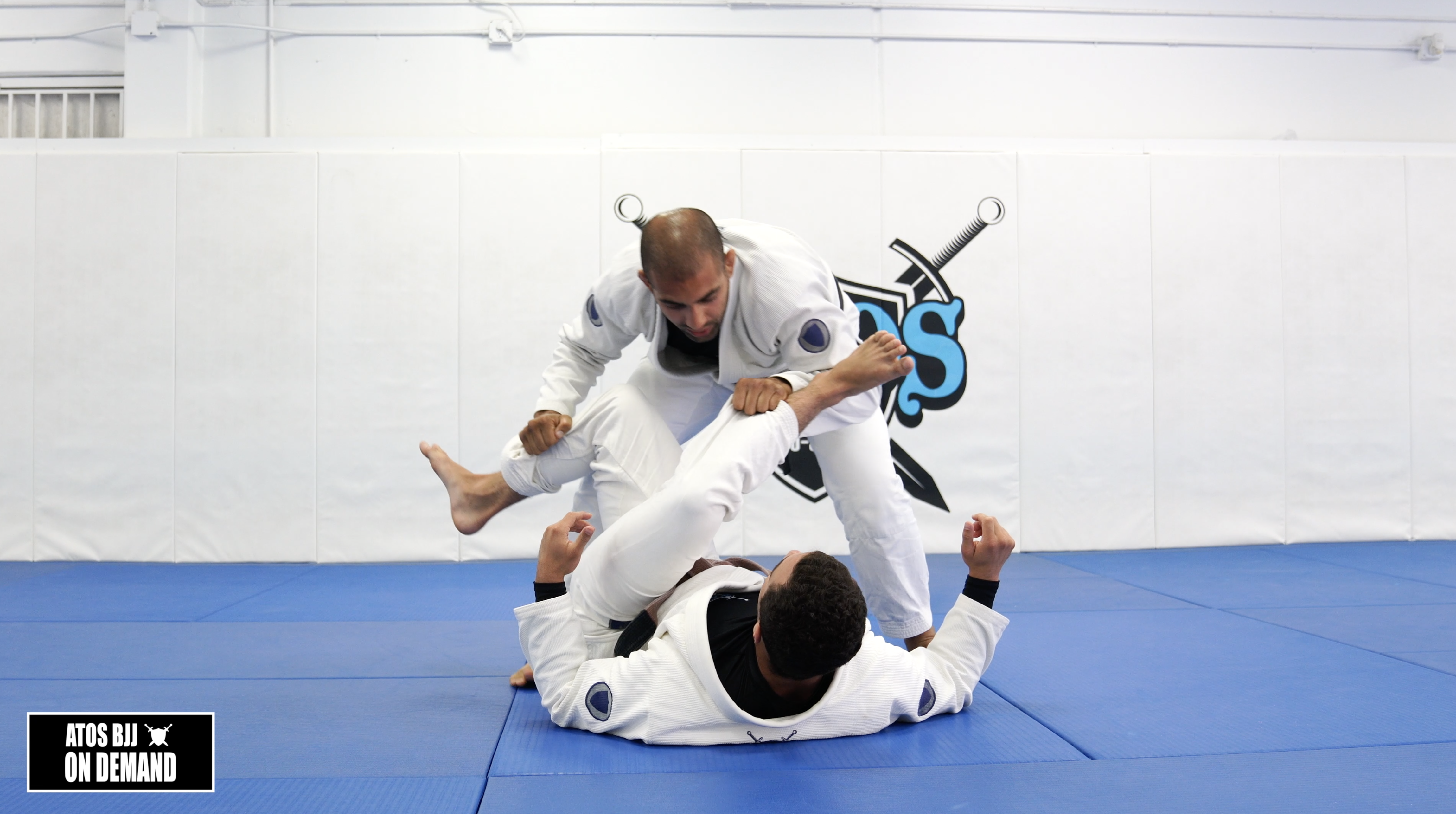 Lasso Guard Smash Pass