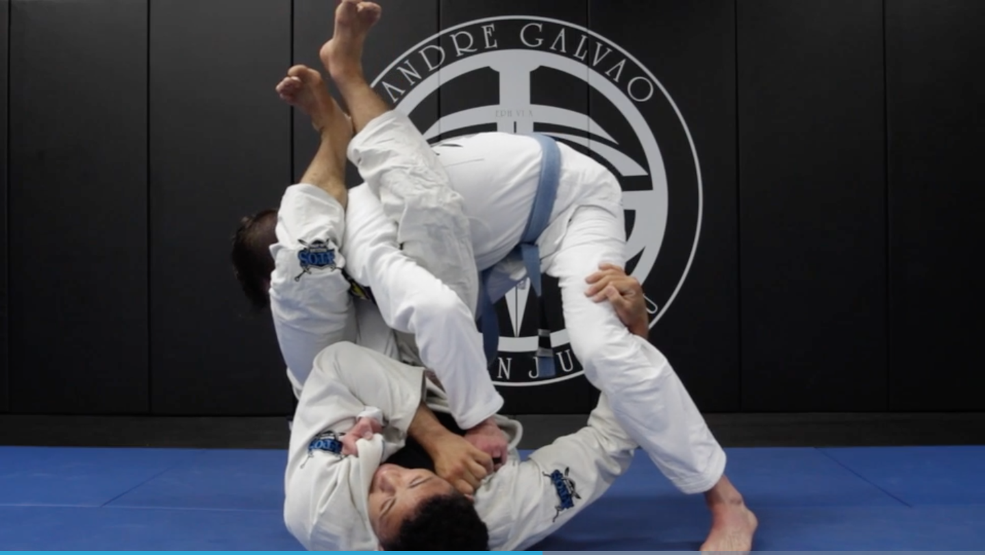 Arm Bar When Opponent Stands Up In Closed Guard