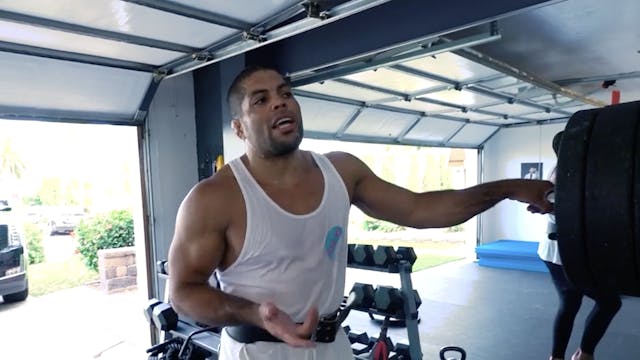 Andre Galvao Garage Workout - Clean &...