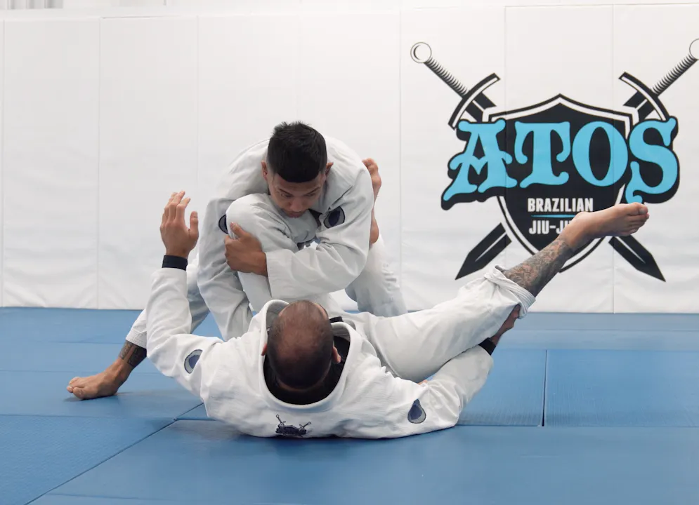 Tripod Passing Neutralizing the Over Under Pass | Part 3 - Rolando ...