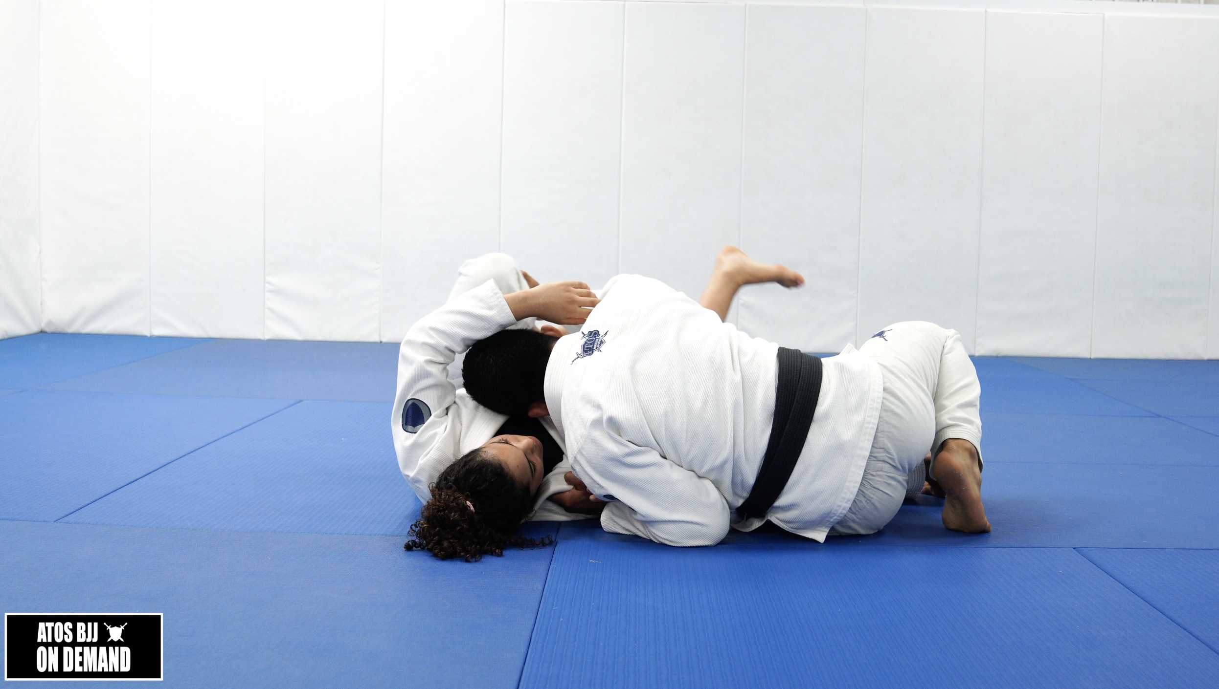 Long Step Pass - Kid's Class 