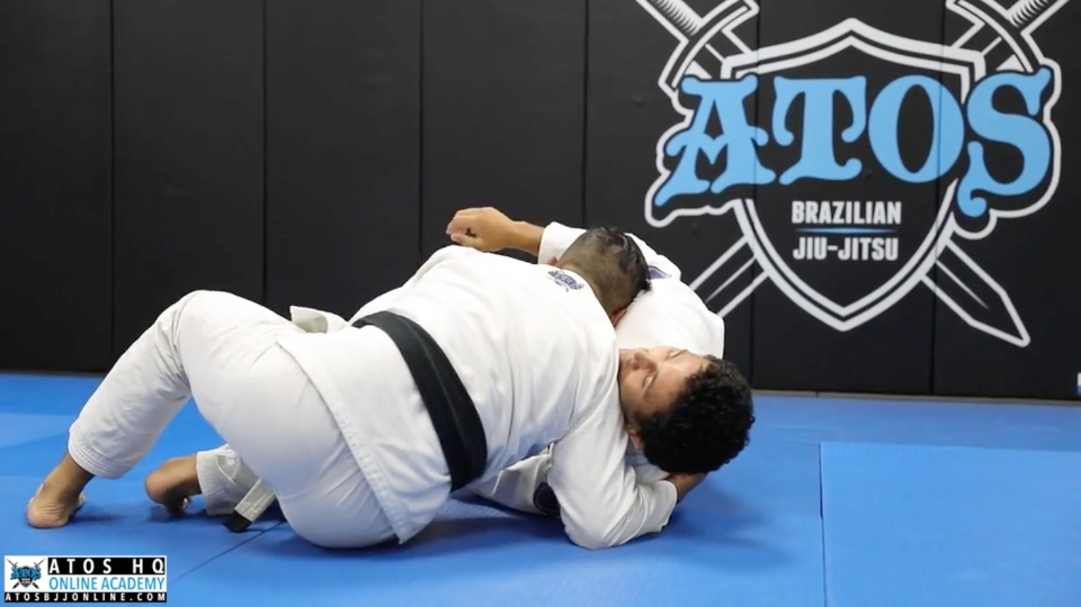Long Step Pass from De La Riva Guard Baiting the Guard Recovery