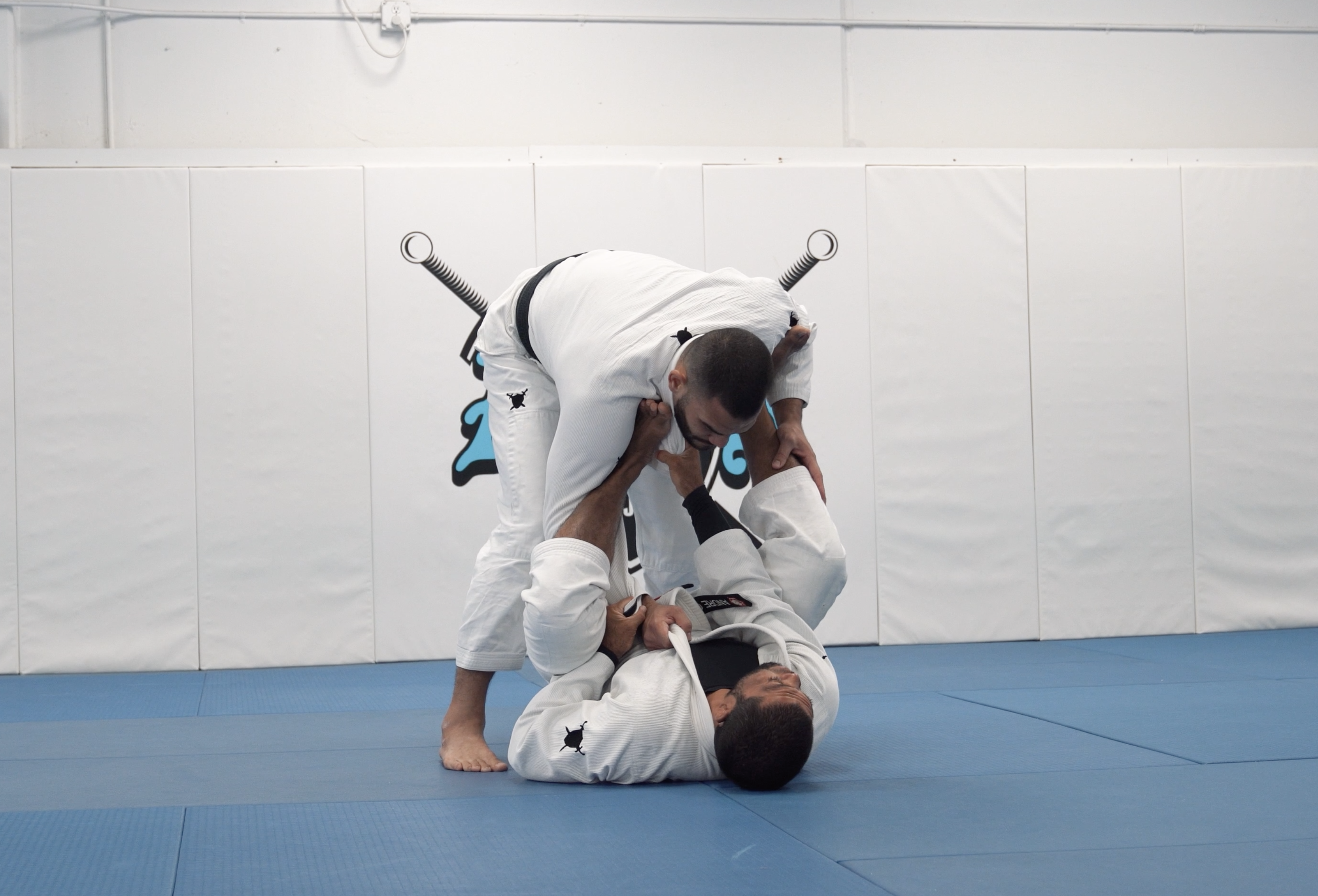 Classic Guard Control + Omoplata Submission | Part 1