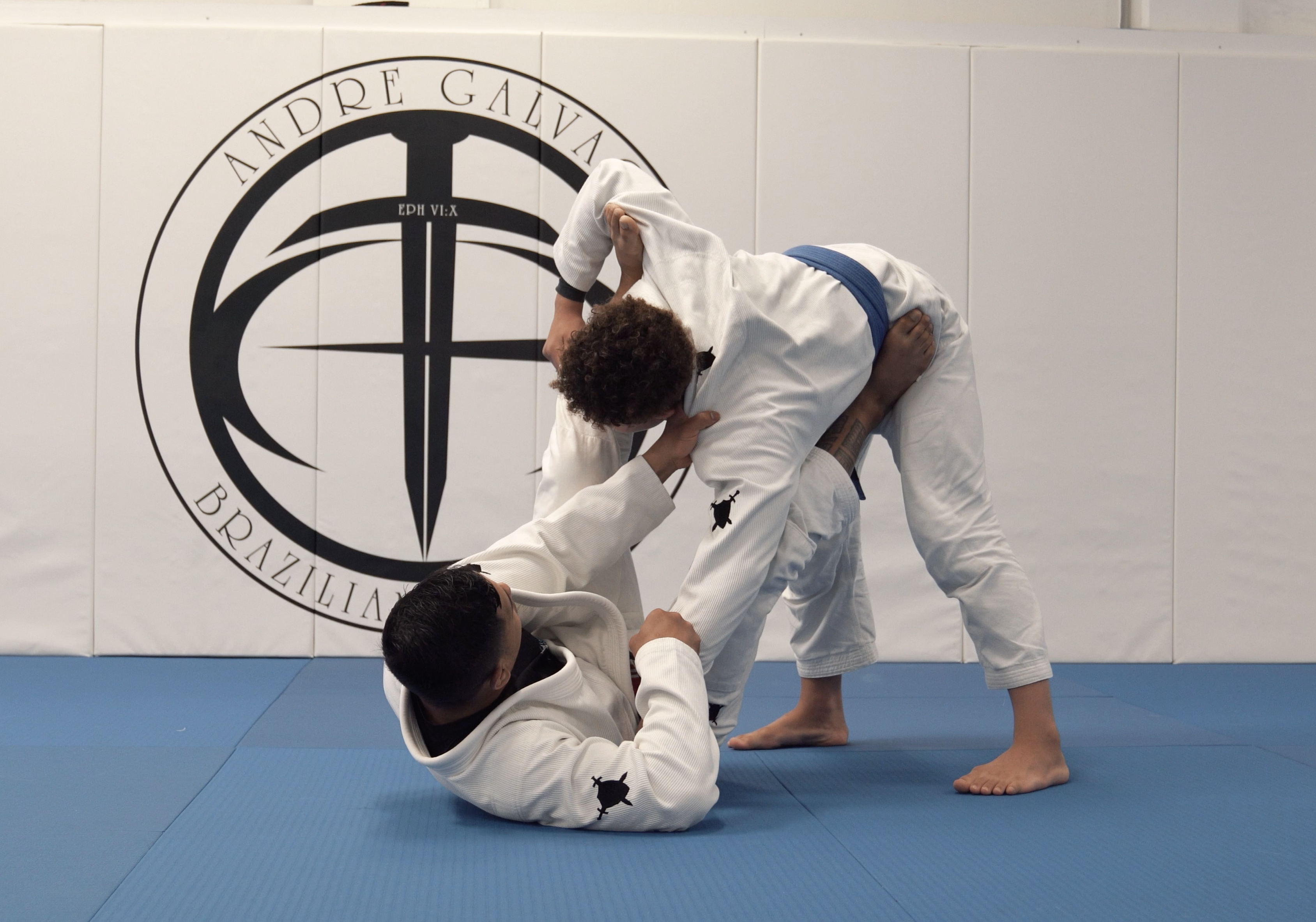 Basic Collar & Sleeve Attacks