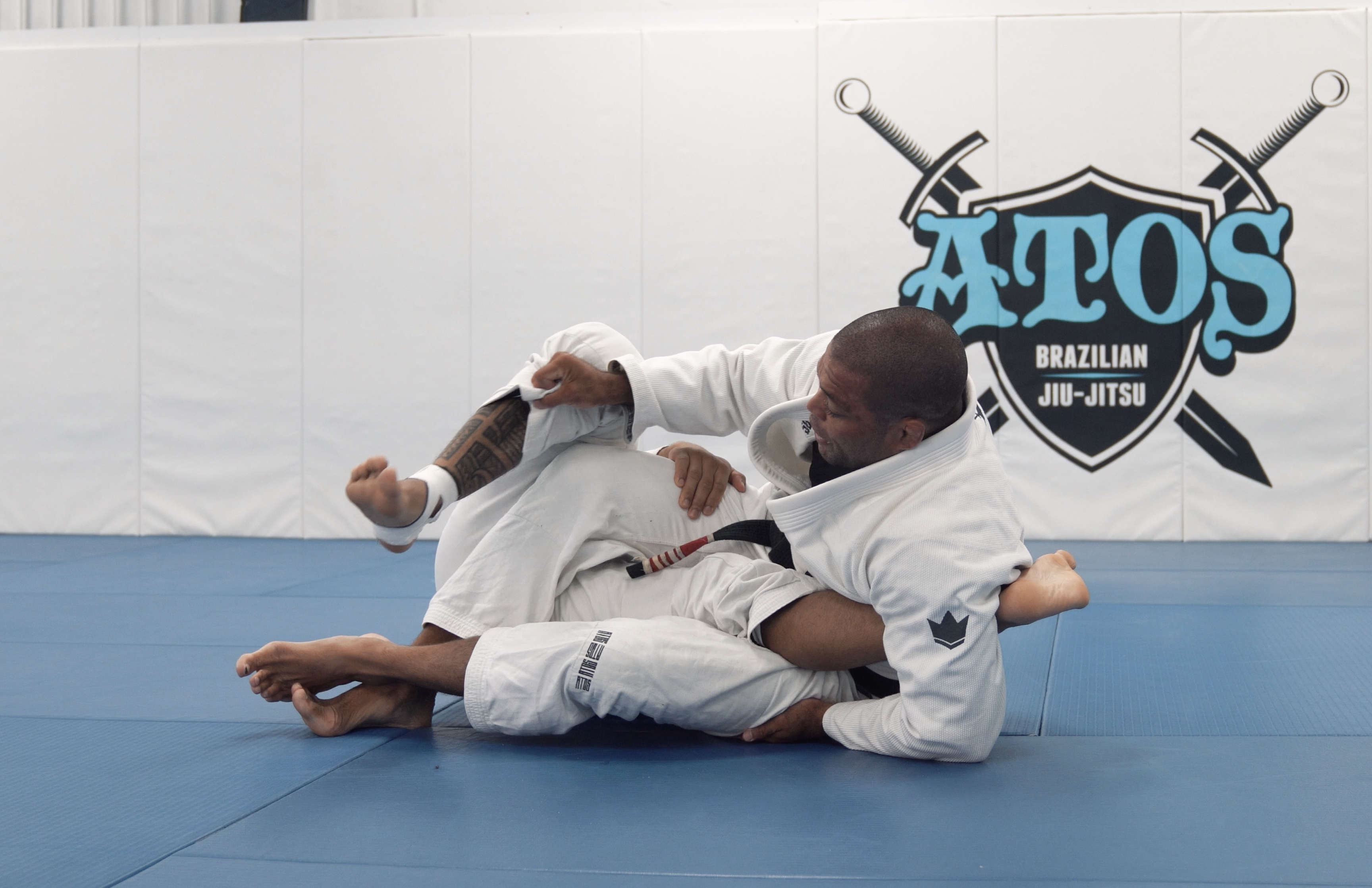 Flying Knee Bar From DLR Guard | Part 2