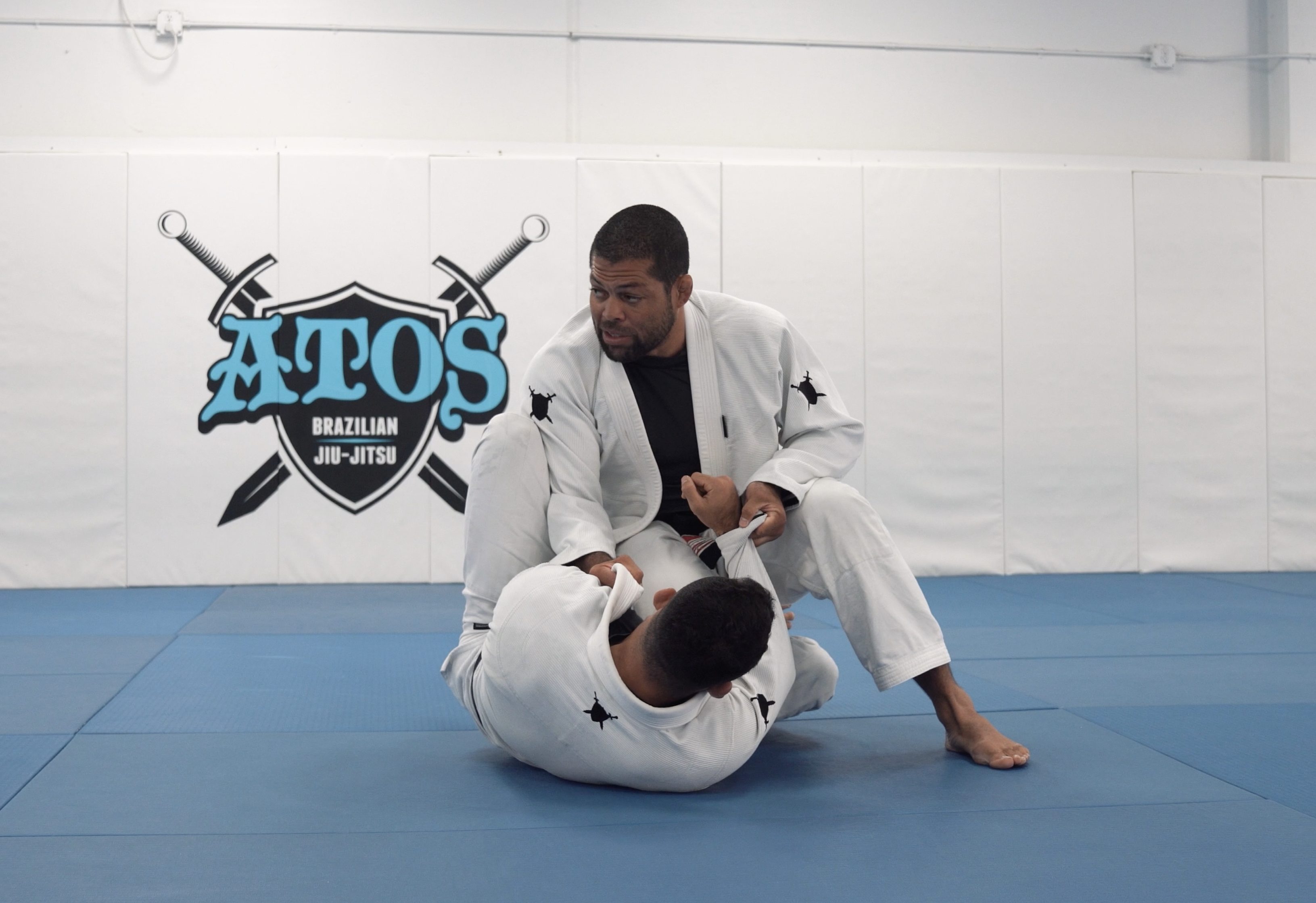 Sit Up Fio Dental Defense | Part 1