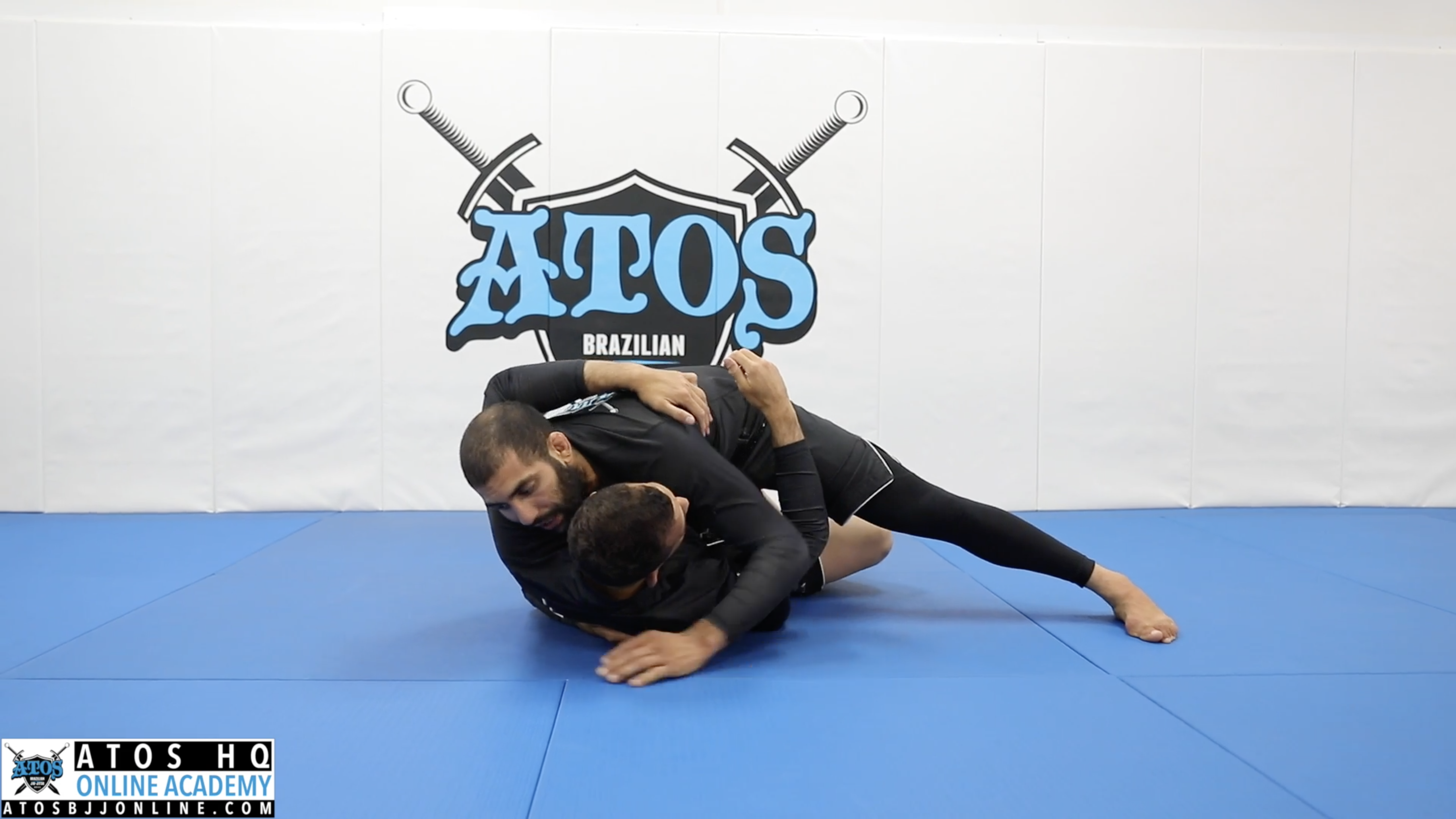 Power Knee Cut from Headquarters - Kid's Class