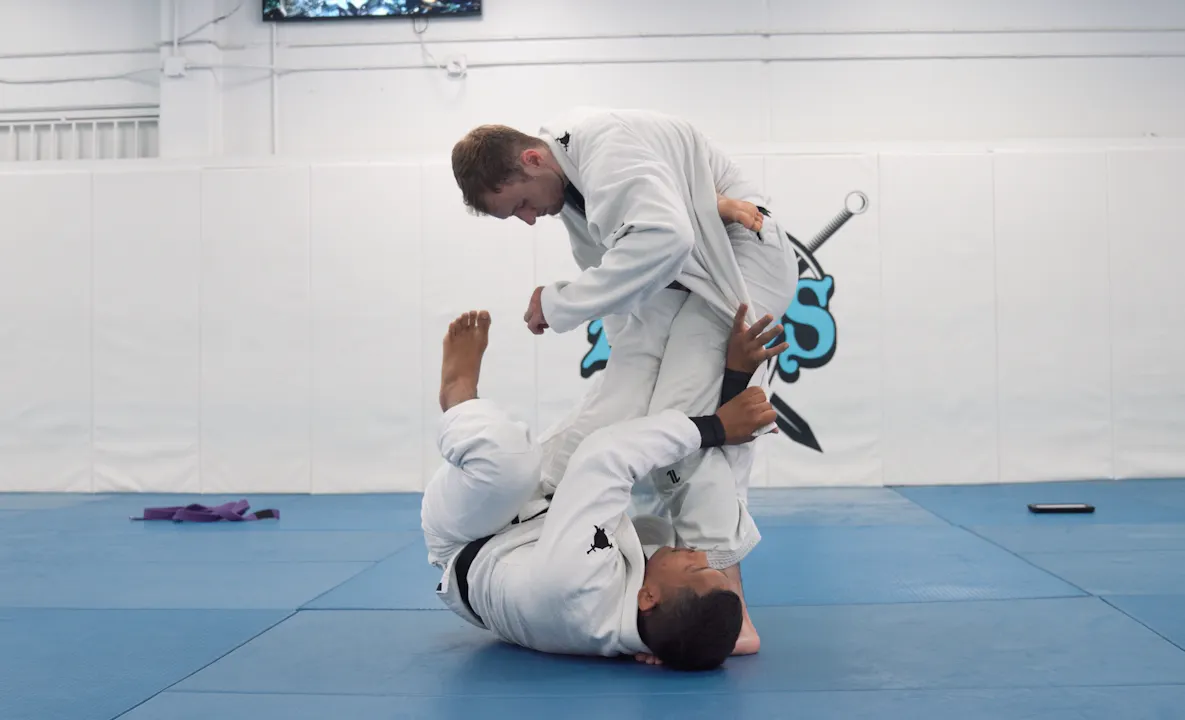 Squid Guard Entry From Worm Guard | Part 2 - Rolando Samson - Atos BJJ ...