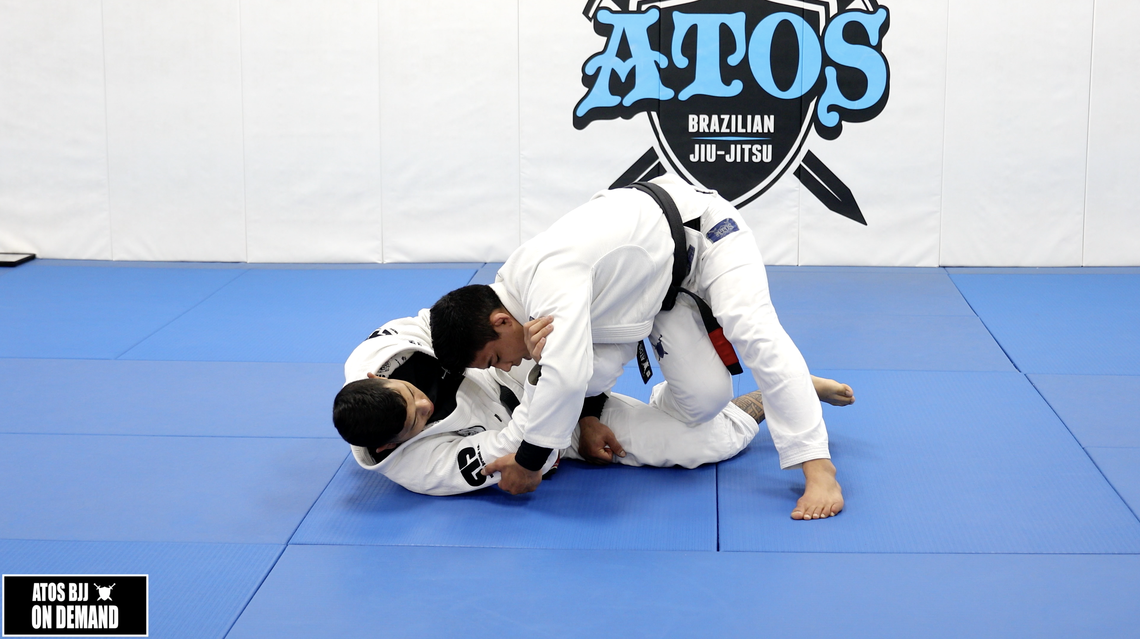 2 Variations of Cross Grip Pass from Knee Shield Guard