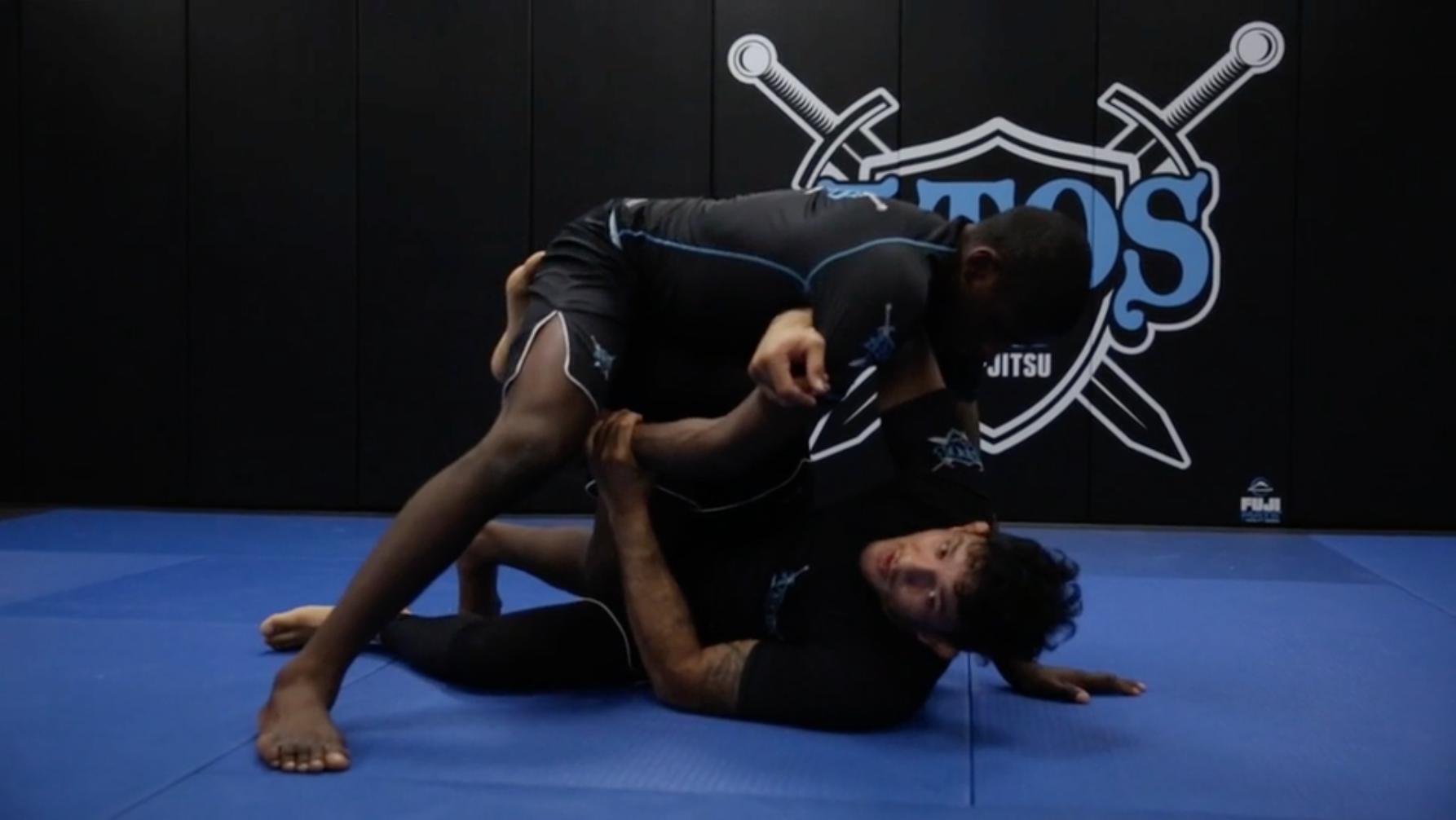 Heel Hook From Fishing Pole Guard