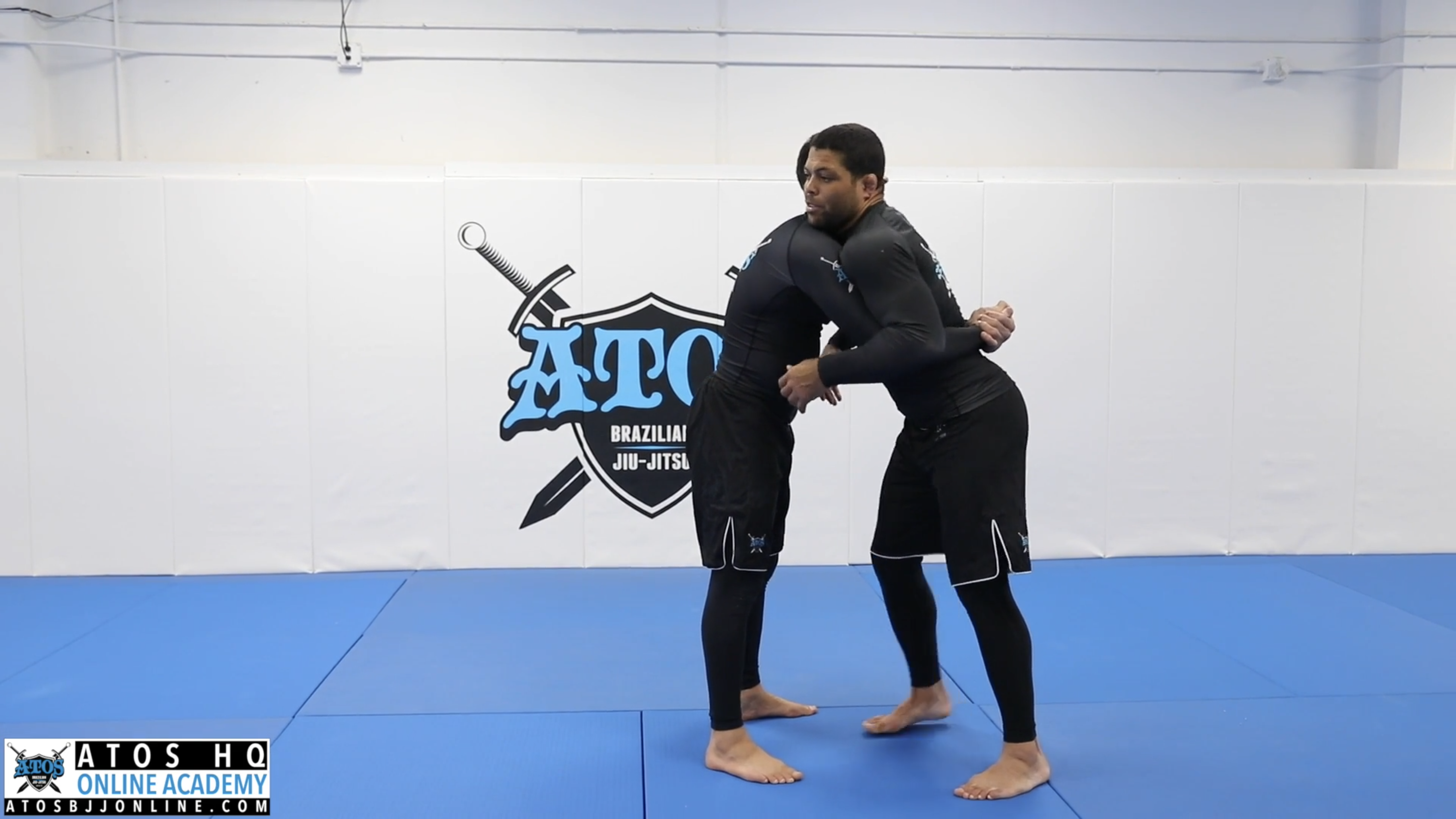 Front bear hug escape (under arms)