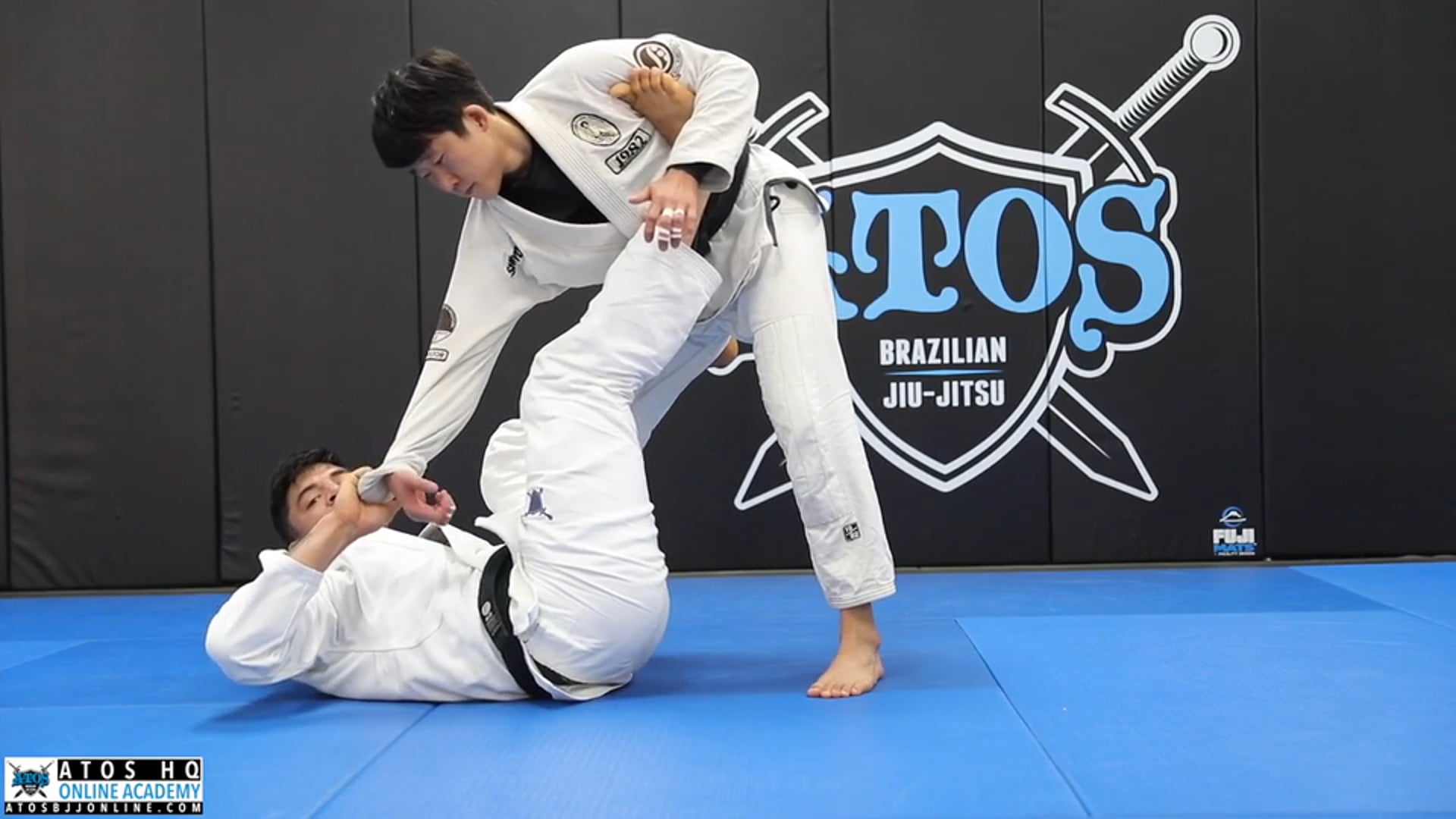 Connecting Transitions Between Different Guards Guard