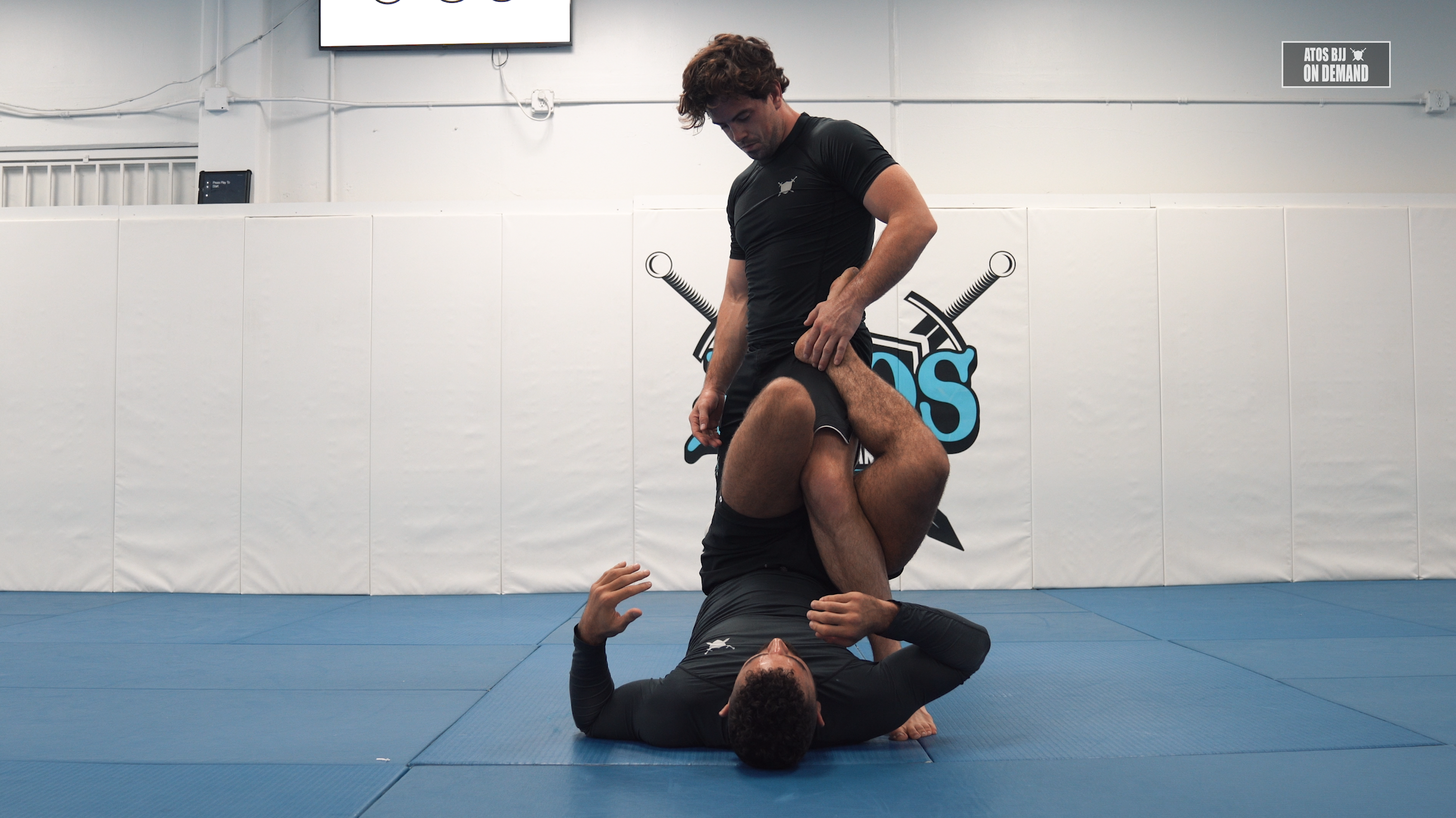 Offensive Guard Pulll 