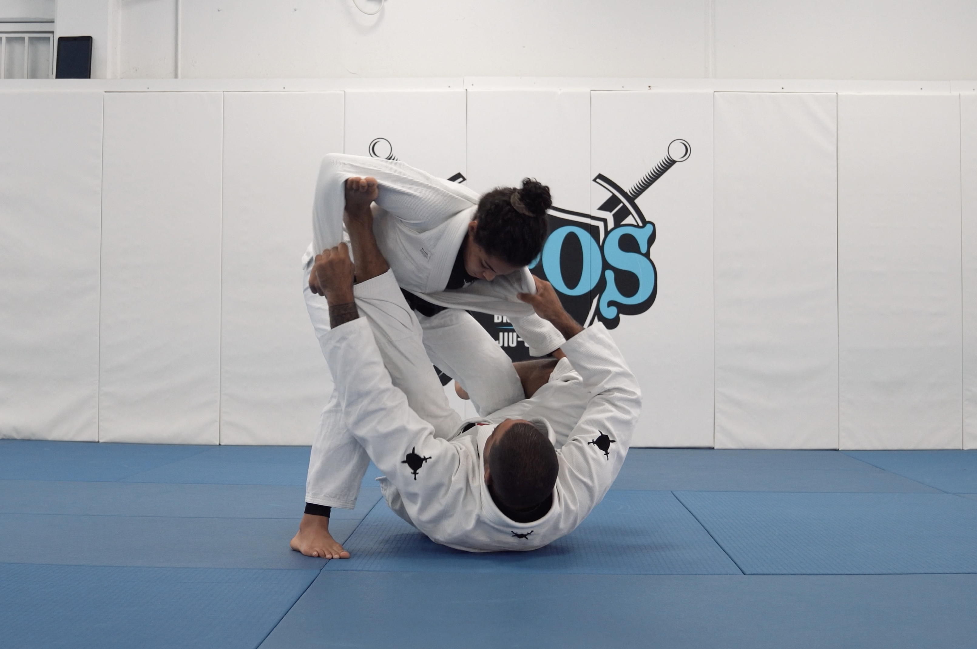 Tarantula Guard Attacks - Submissions & Sweeps | Part 1