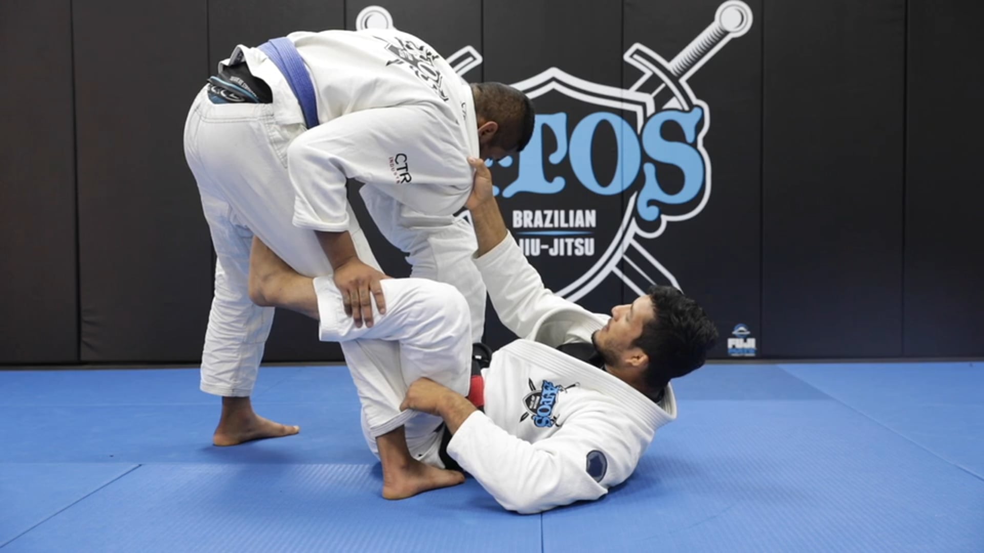 Taking the Back From the De la Riva Guard 