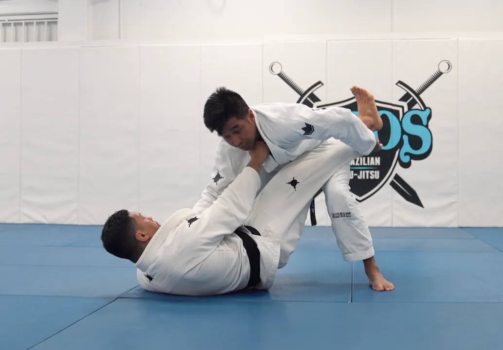 Split Pass Counter | Part 2 - Rolando Samson - Atos BJJ OnDemand