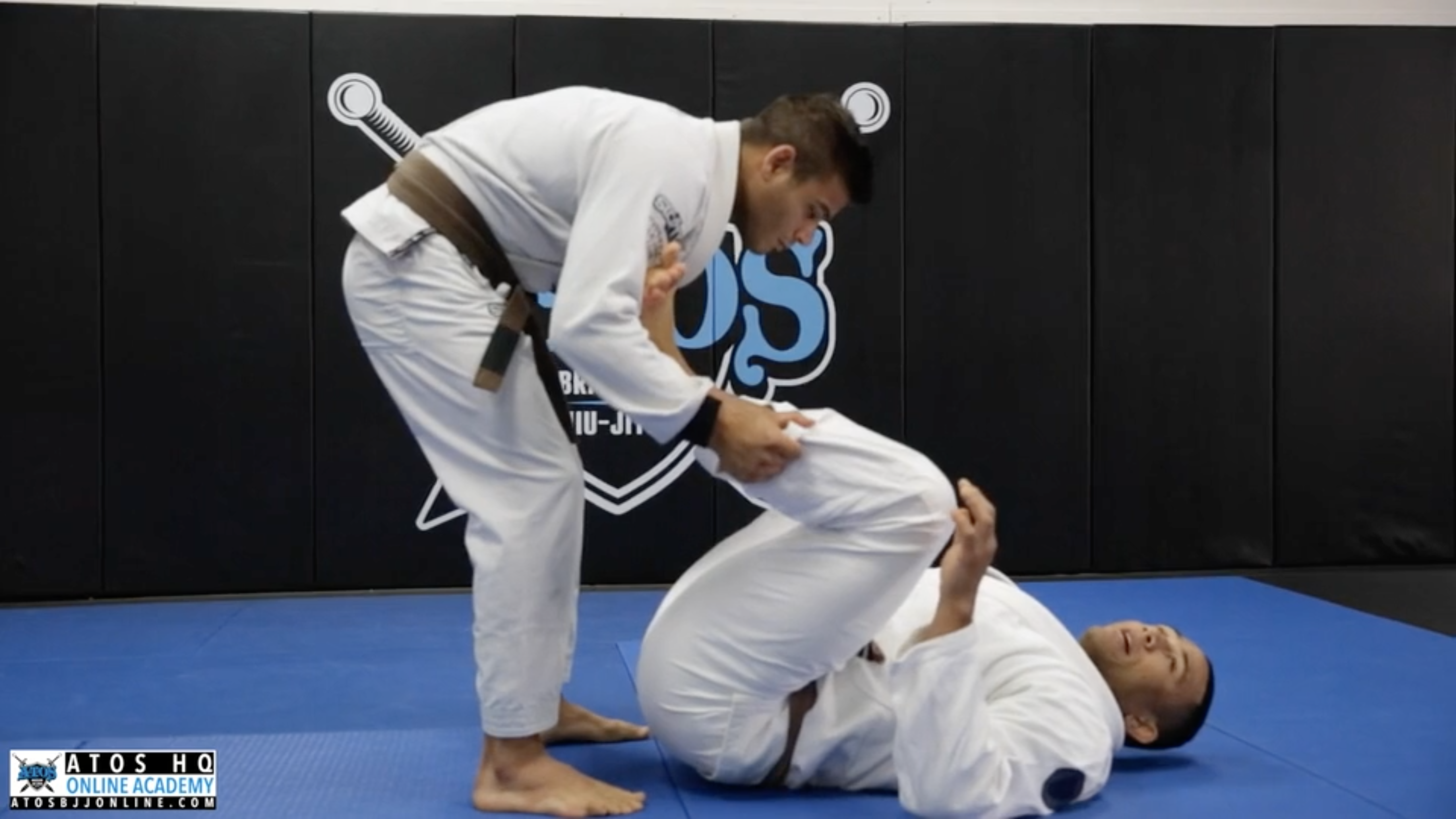 Sweep From Deep De la Riva