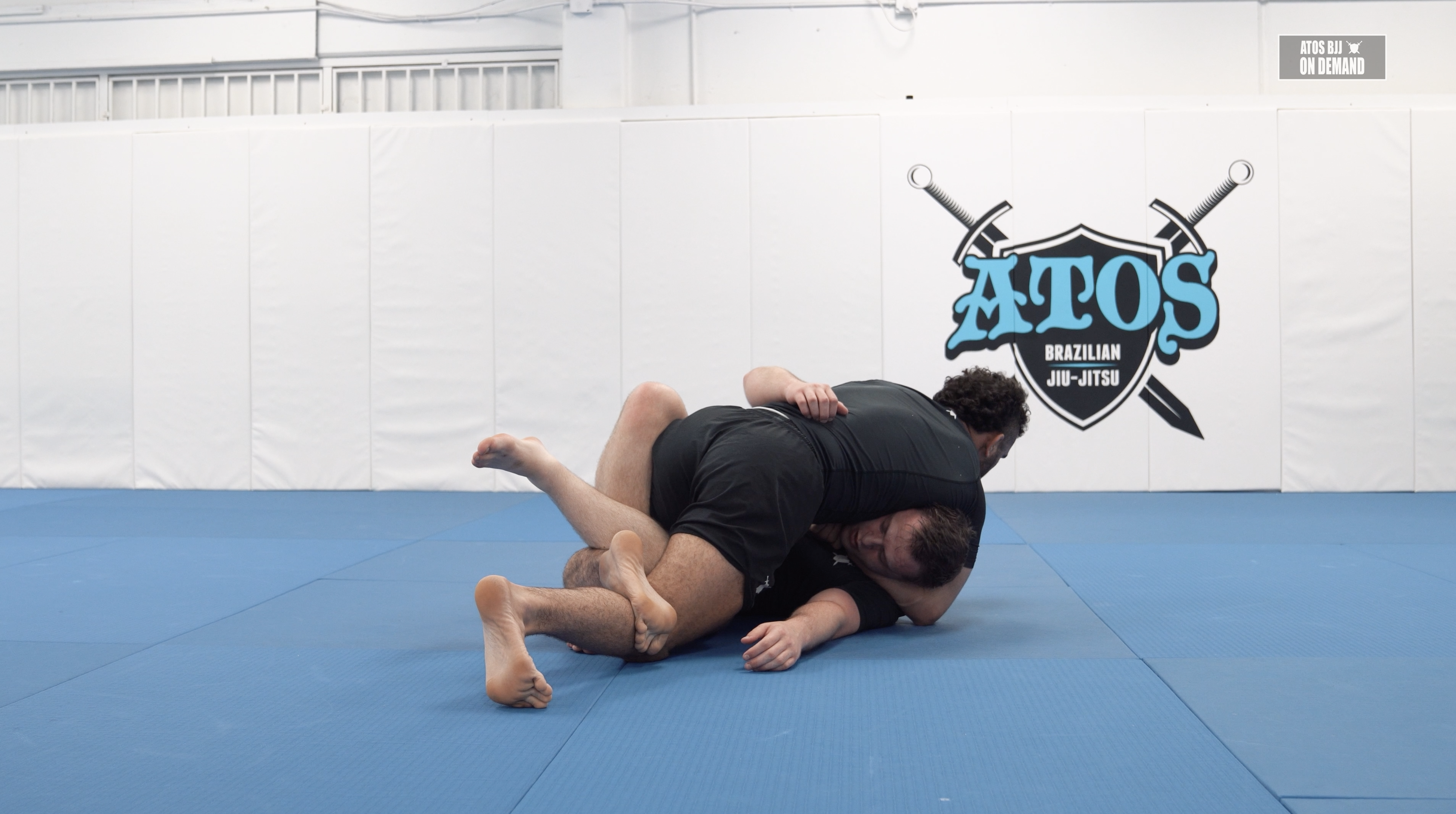 Keeping The Front Head Lock When Your Opponent Defends 