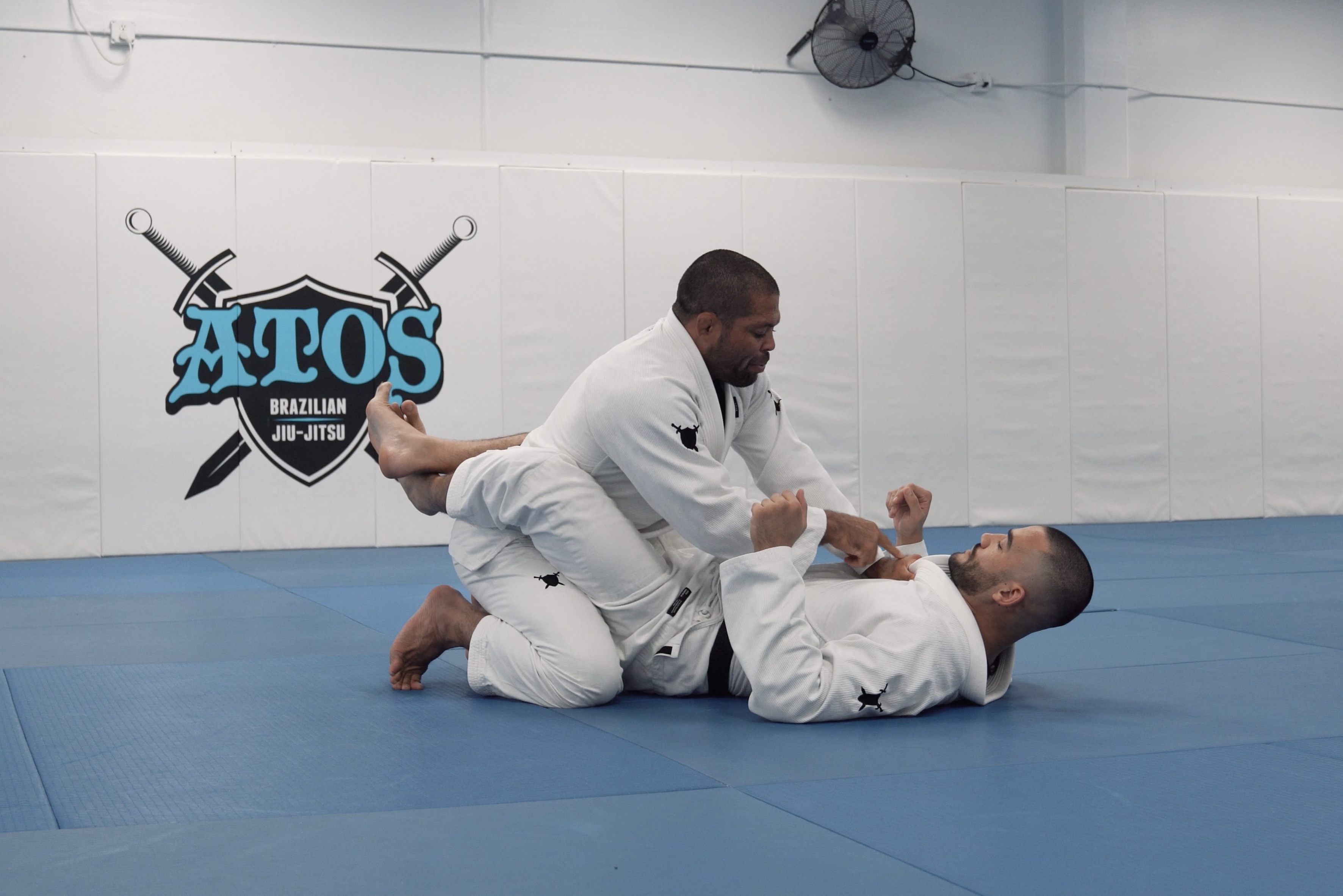 Opening Closed Guard on Knees & Standing Up | Part 1