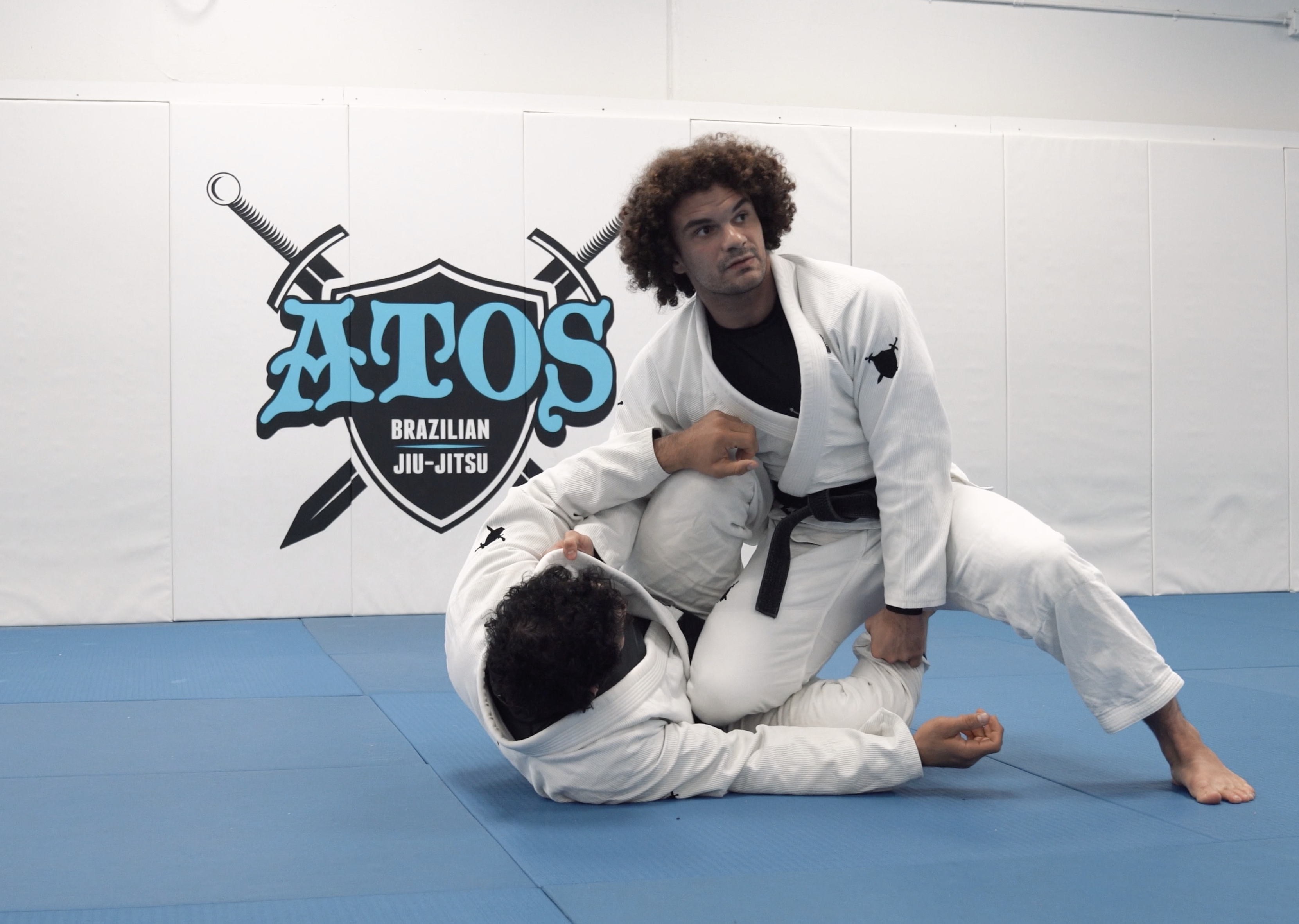 Lucas Lepri's Knee Cut From Headquarters | Part 1