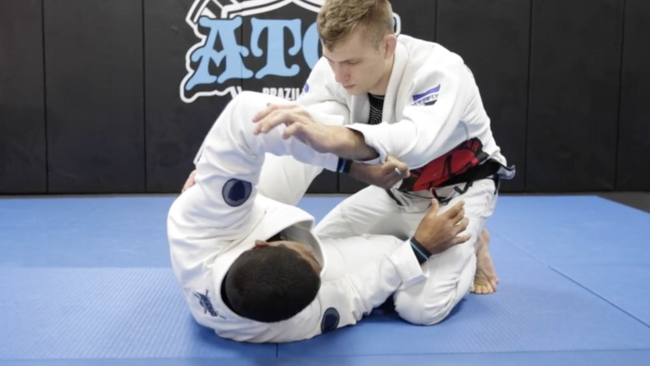 The Tornado Sweep To Knee Bar Attack | Kiss Of The Dragon Story! 