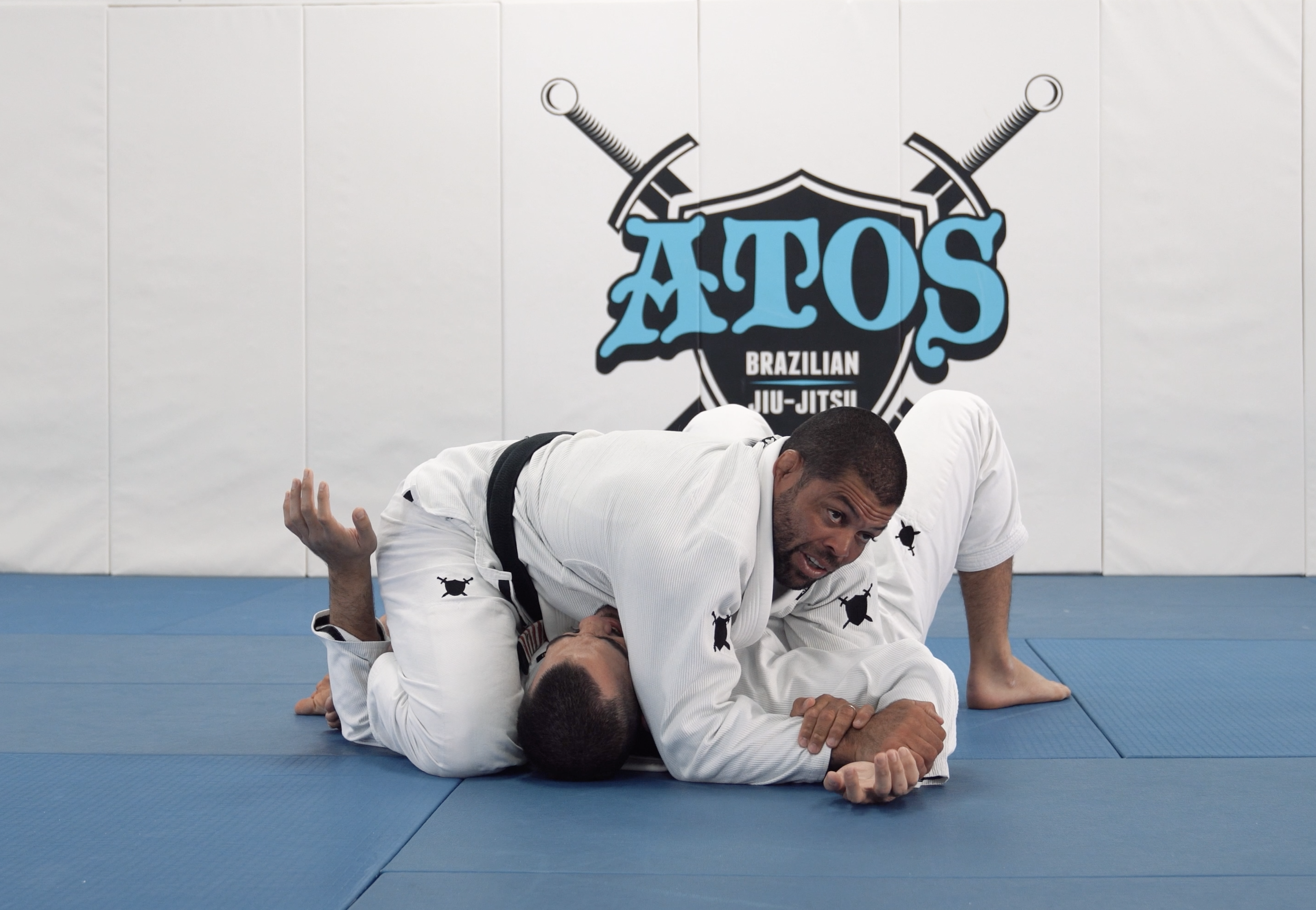 Split Pass Mouse Trap Guard & Arm Bar Submission | Part 1