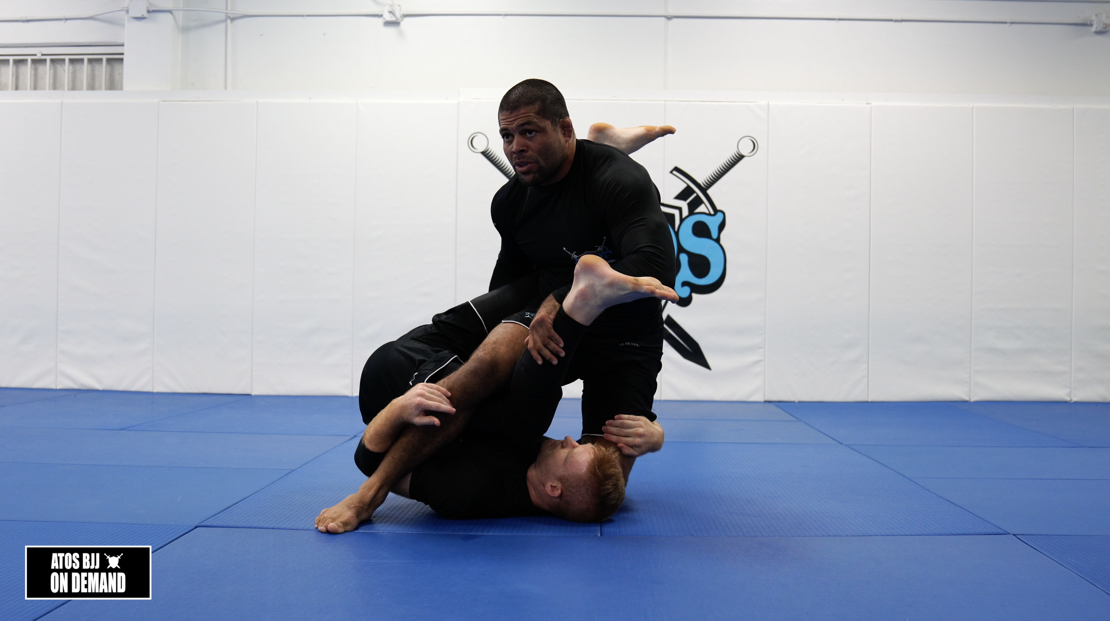 Waiter Guard Counter to Crab Ride