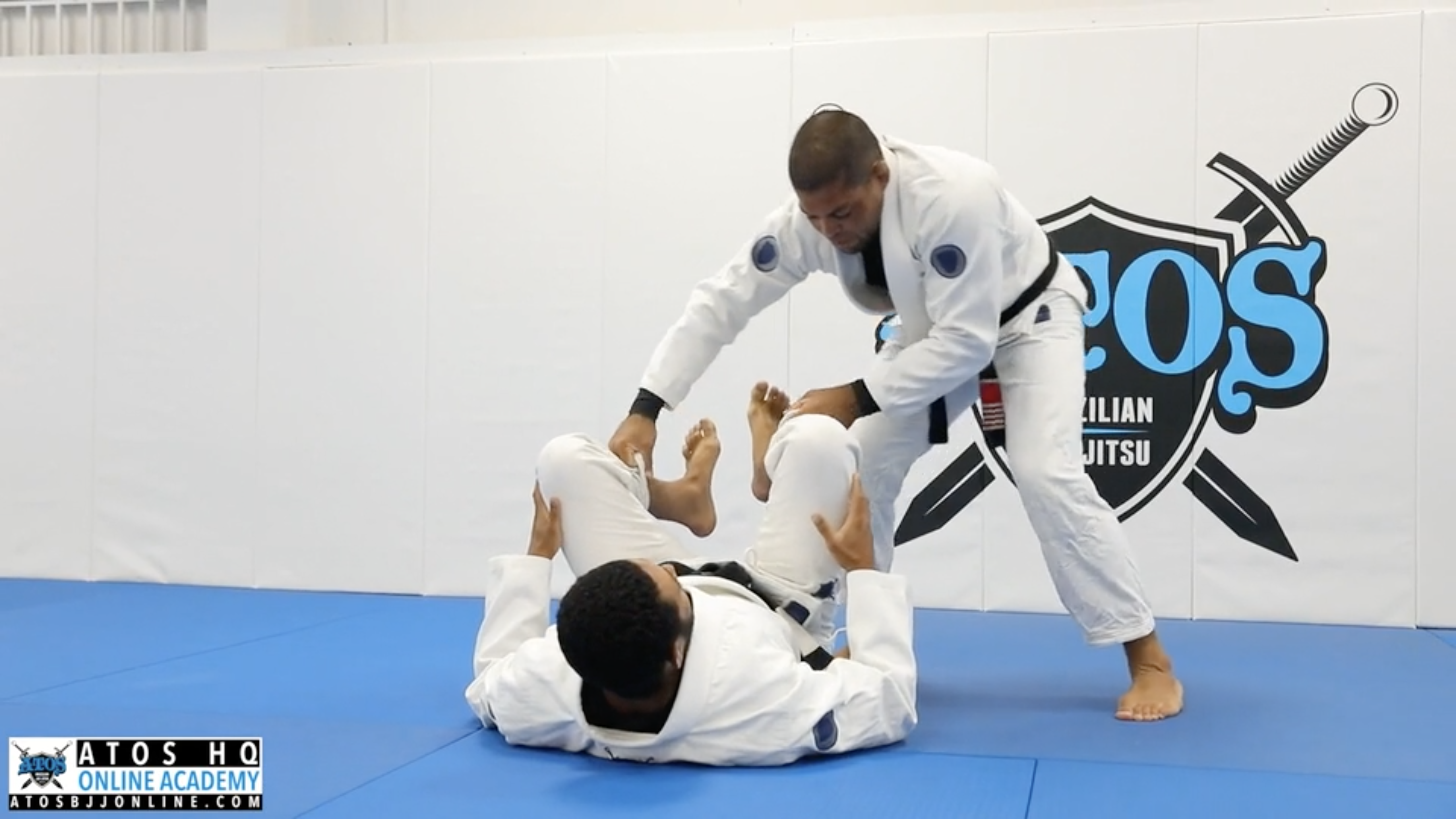 Modified Knee Cut Pass