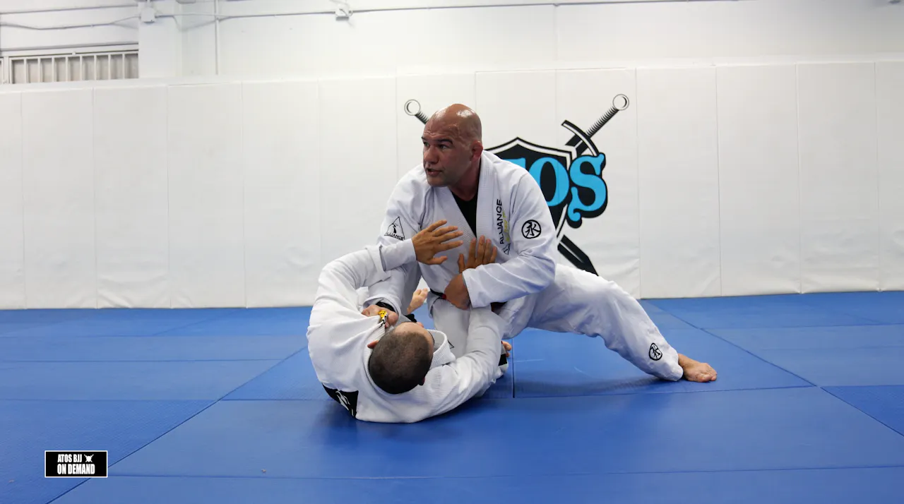 Knee Cut Pass: Concepts and Drill - Fabio Gurgel Seminar - Atos BJJ ...