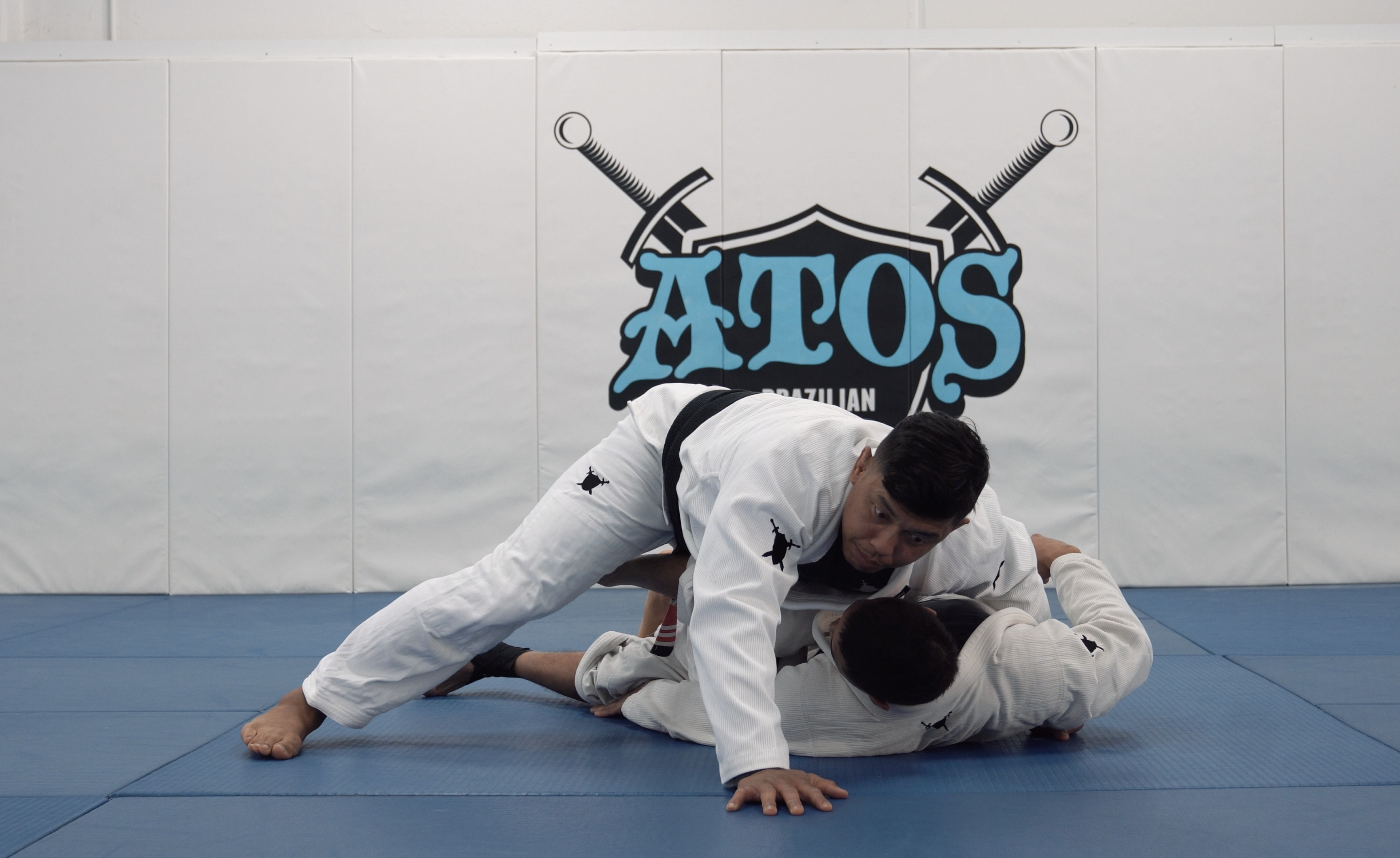 Passing Lasso Guard With Side Smash