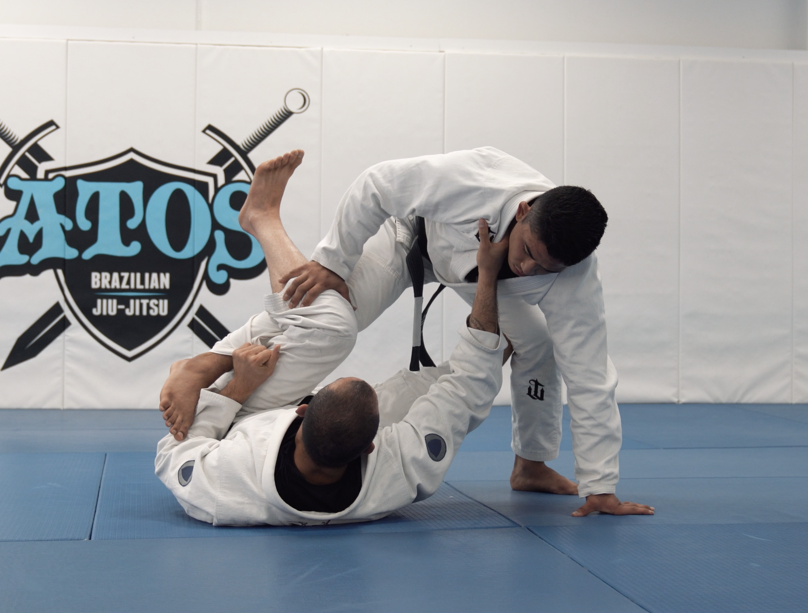 Taking Out the Trash Sweep From DLR Guard | Part 1