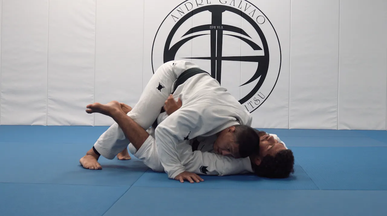 Passing Lasso Using Side Smash - Rolando Samson - Atos BJJ OnDemand