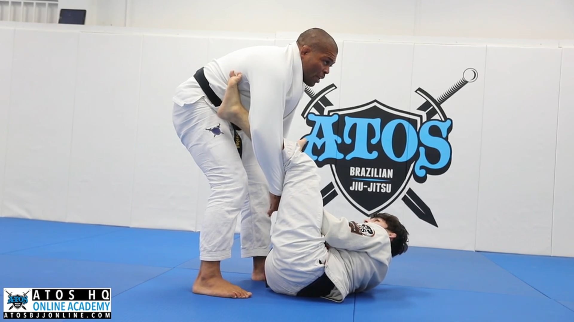 Improve Your Grips And Control With This Awesome Spider Guard Drill