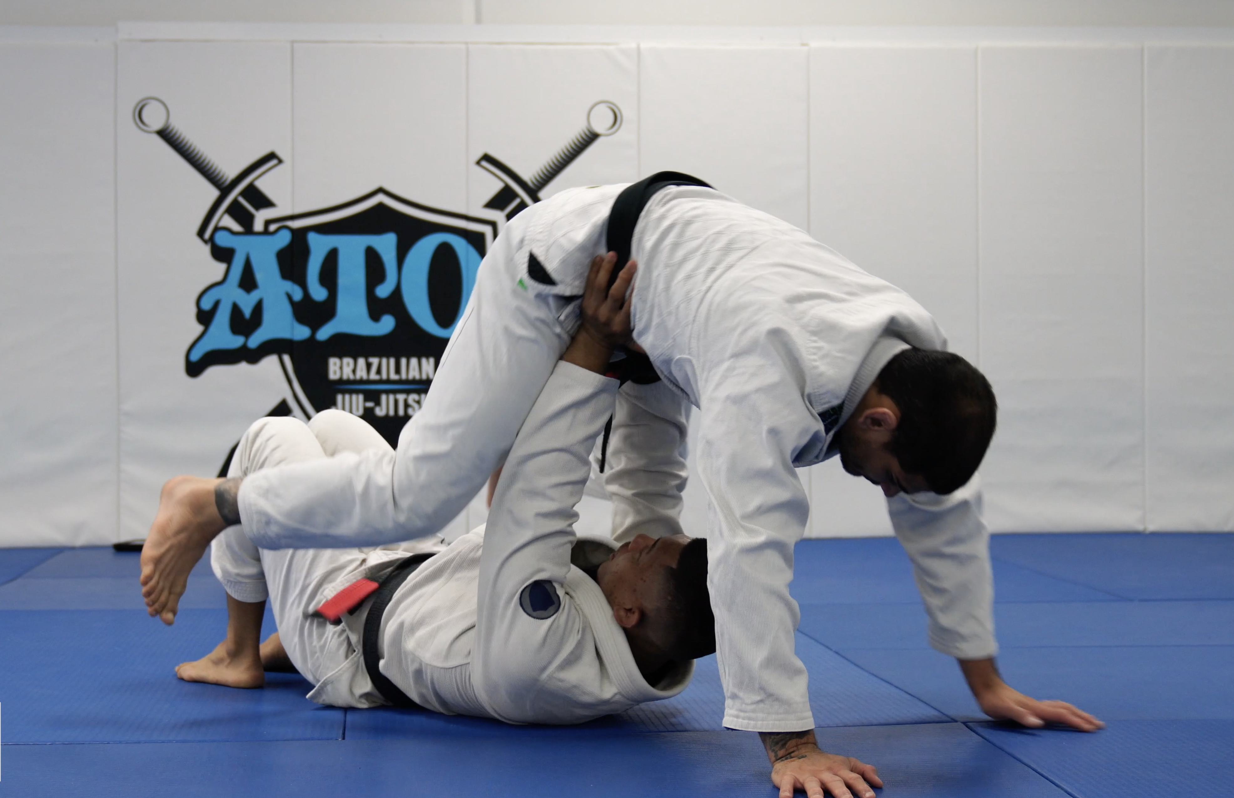 Mount Escape to Single Leg X