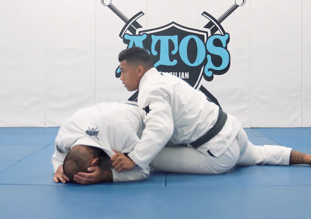 Collar Drag From Collar Sleeve Guard | Part 1 - Rolando Samson - Atos ...