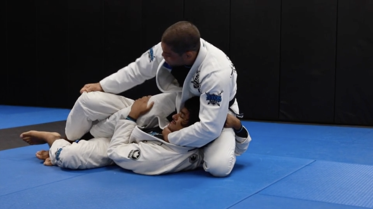 Super Sneaky Reverse Loop Choke Against Over Under Pass & Deep Half 