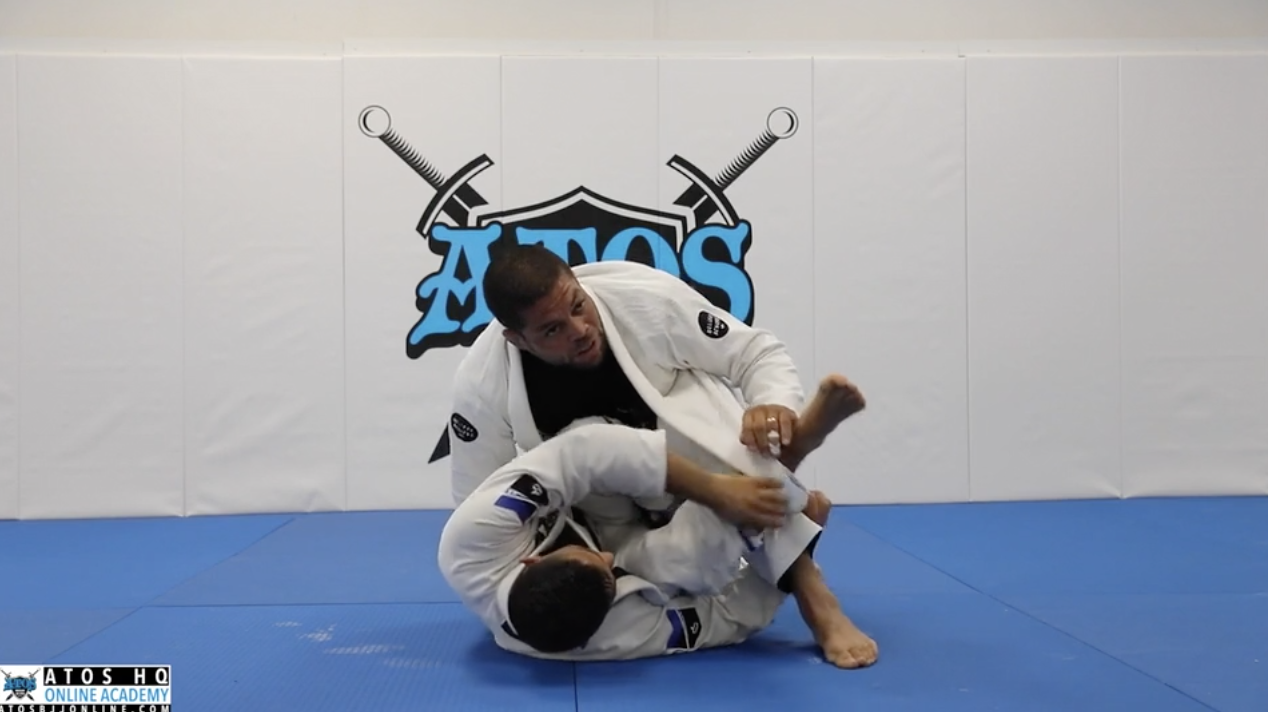 Applying Side Smash Pressure Pass From Squid Guard 