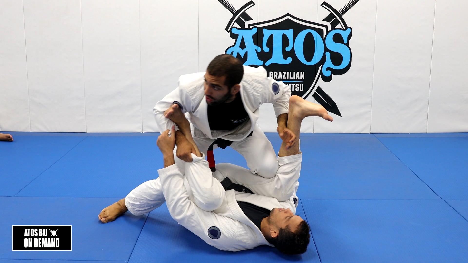 Passing Spider Guard - 5pm Kids Class 8-13 yo