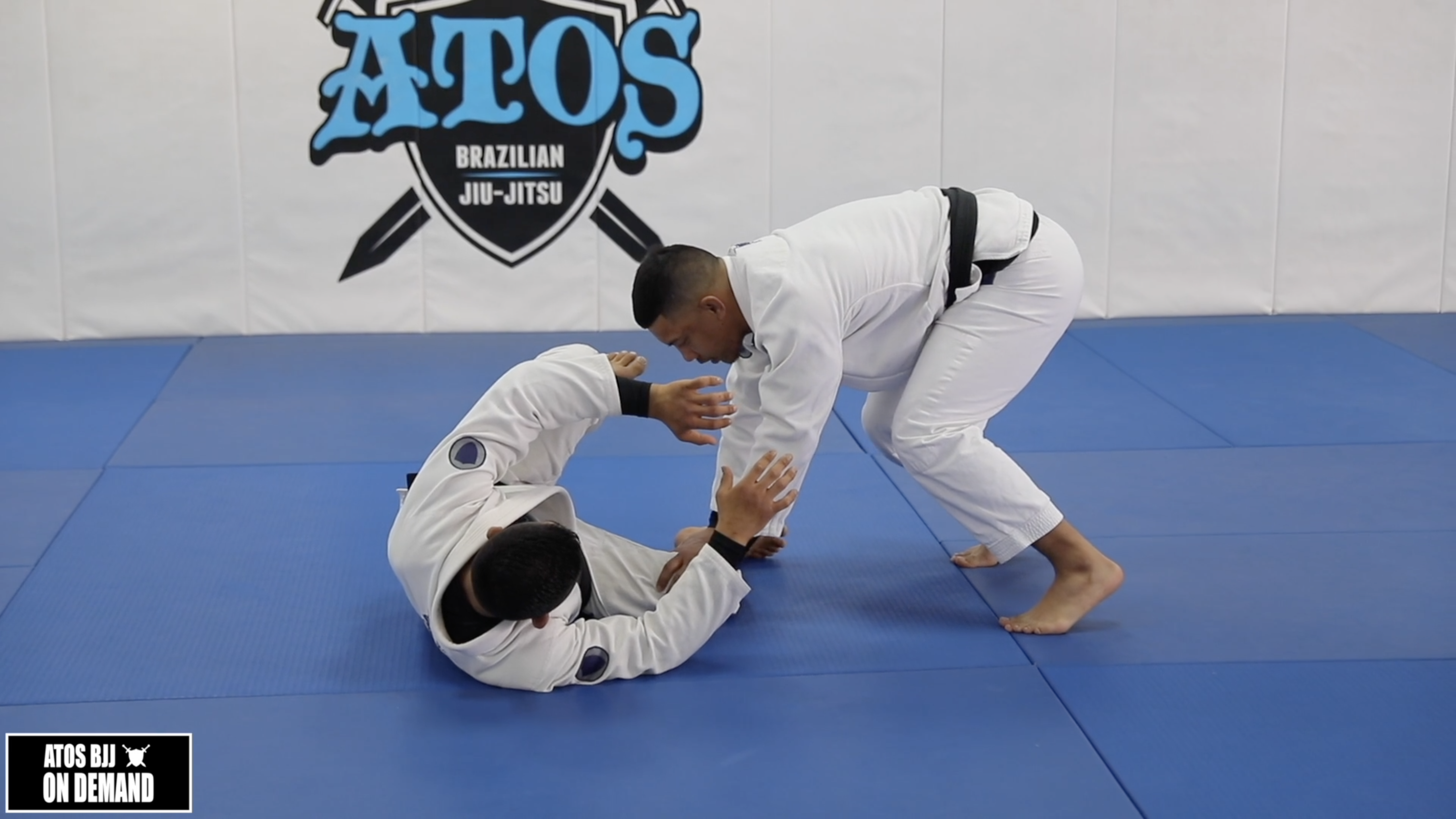 Cross Grip Passing & Establishing Control