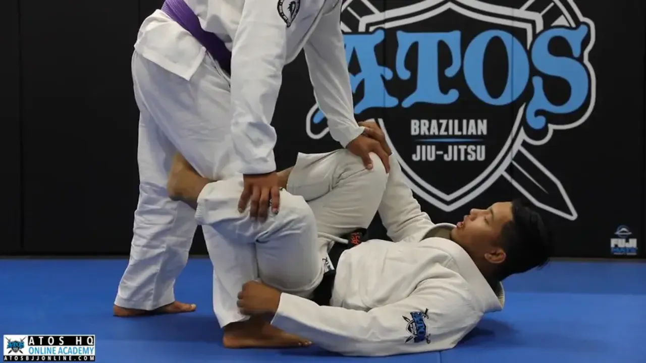 Sweep From De la Riva X With the Lapel - Rolando Samson - Atos BJJ OnDemand