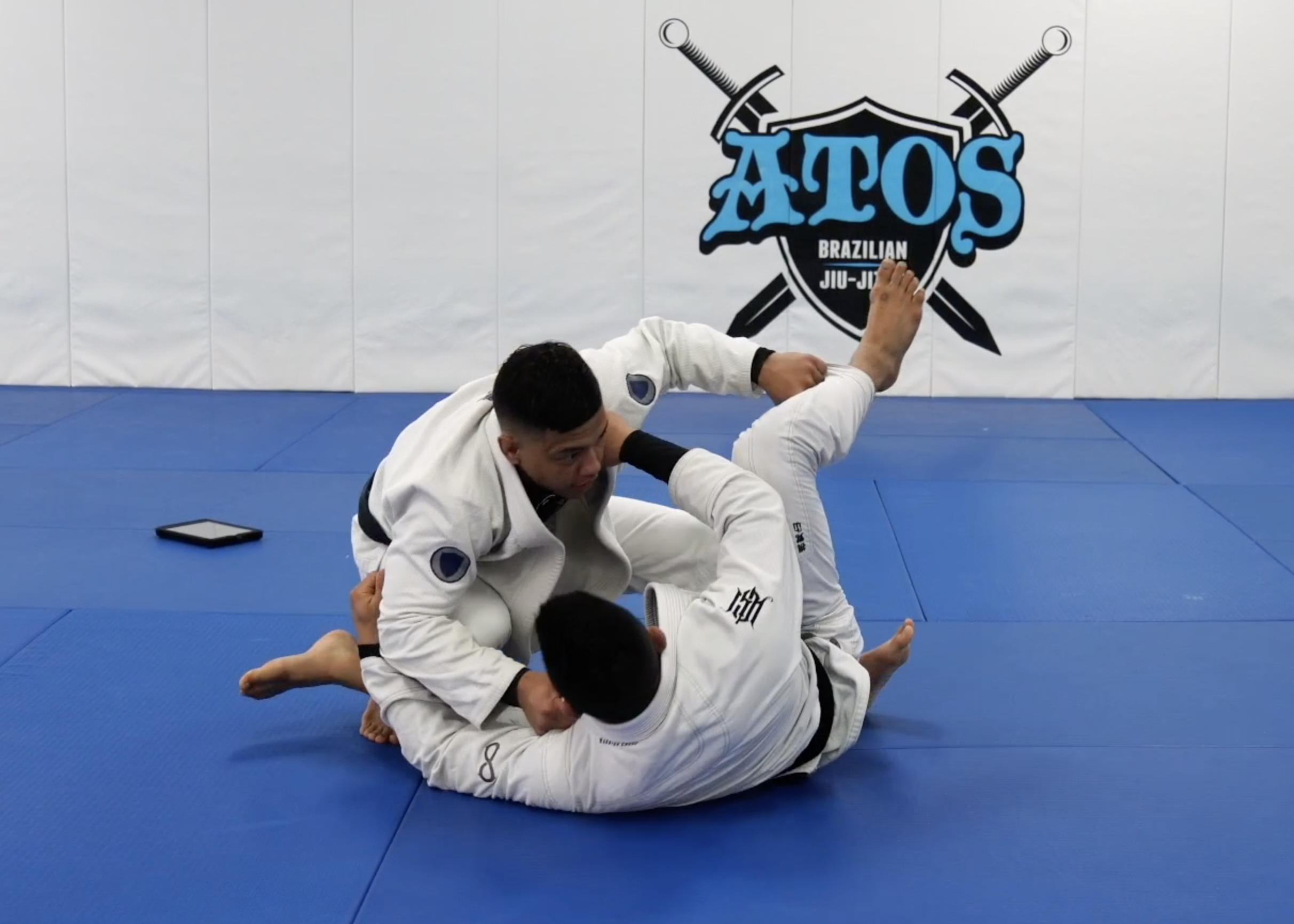 Live Class - Collar & Pant Grip Pass Drill by Rolando Samson