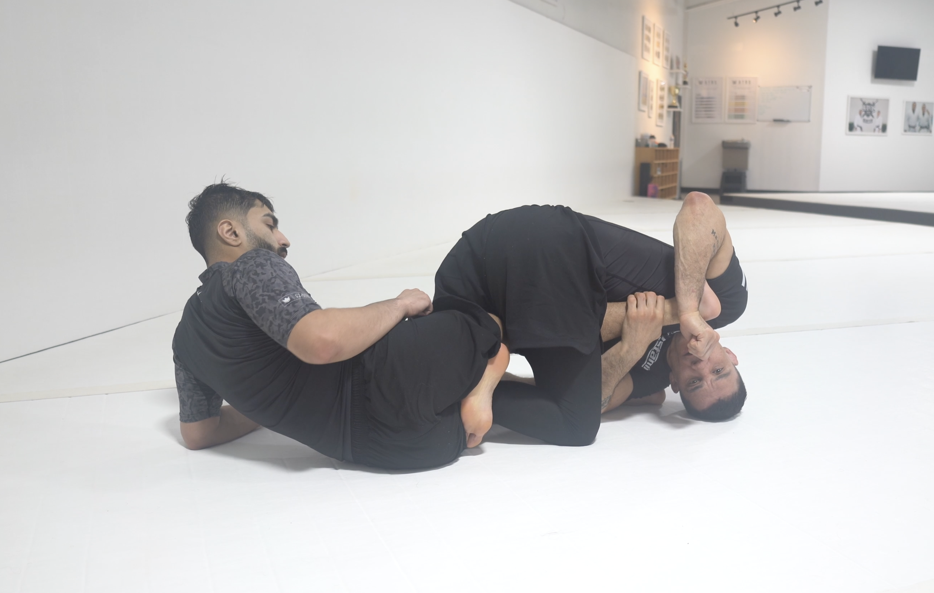 Inside Heel Hook from Saddle