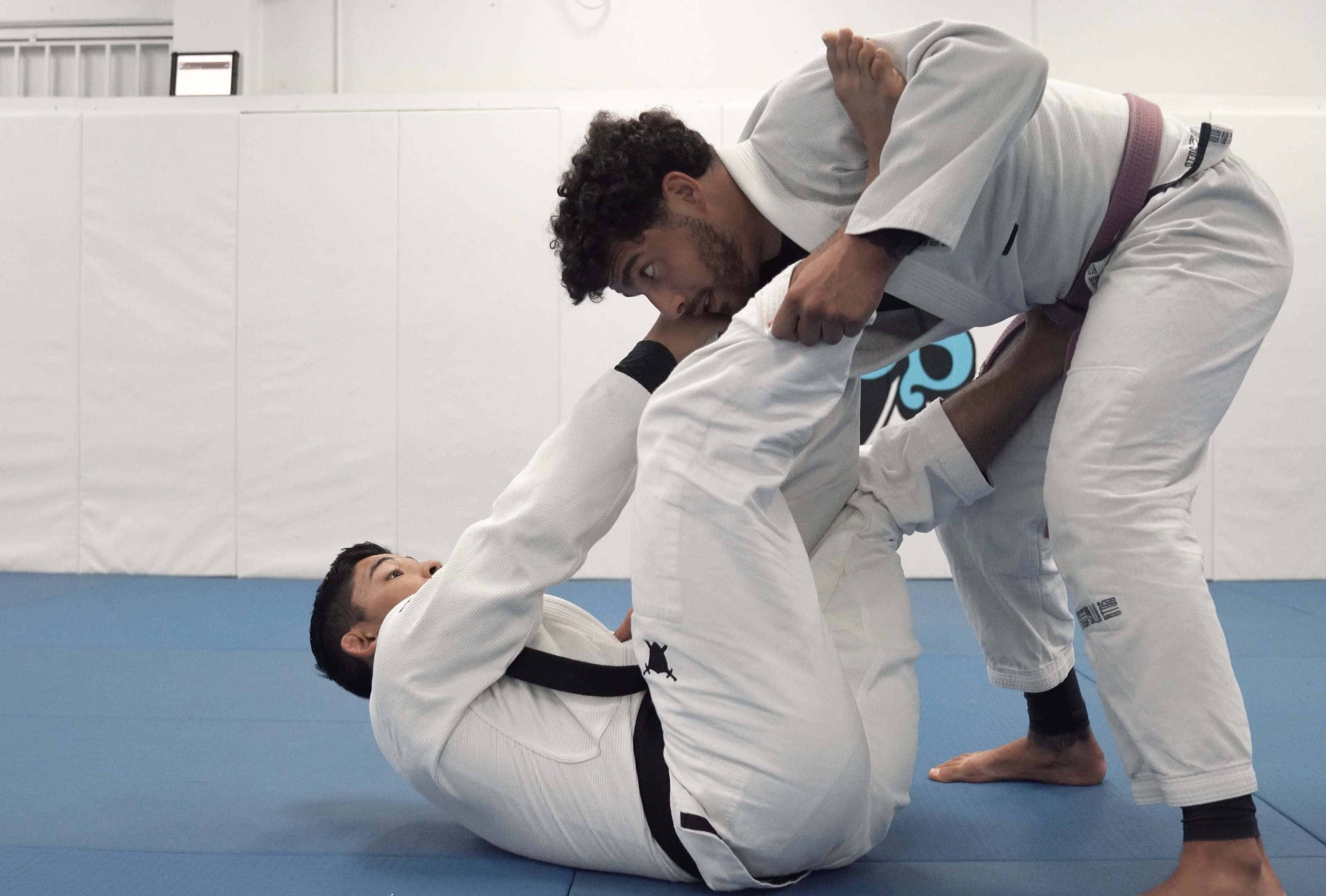 Collar Sleeve Sweep and Pass | Part 1