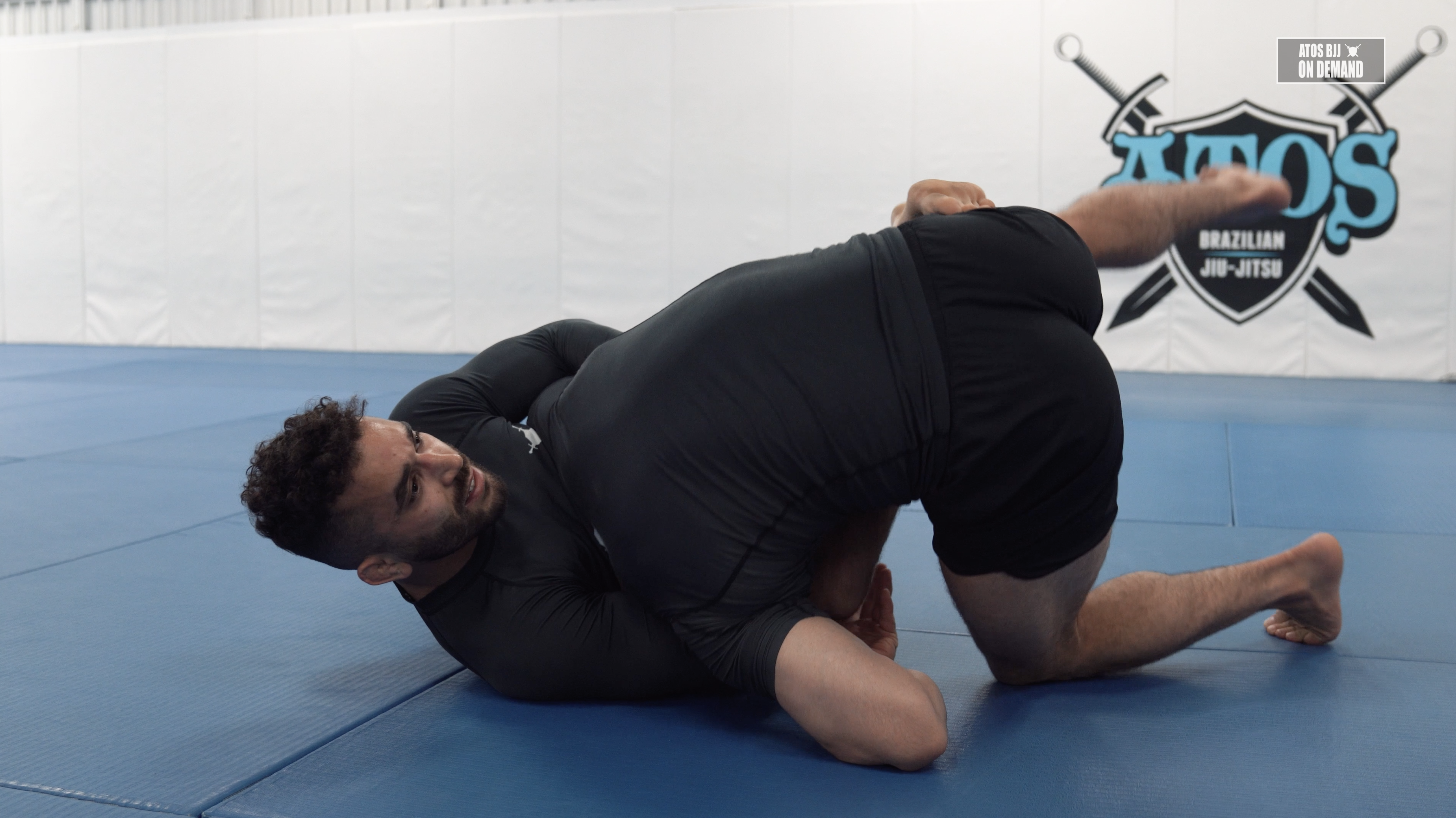 Arm Drag to Anaconda Choke 